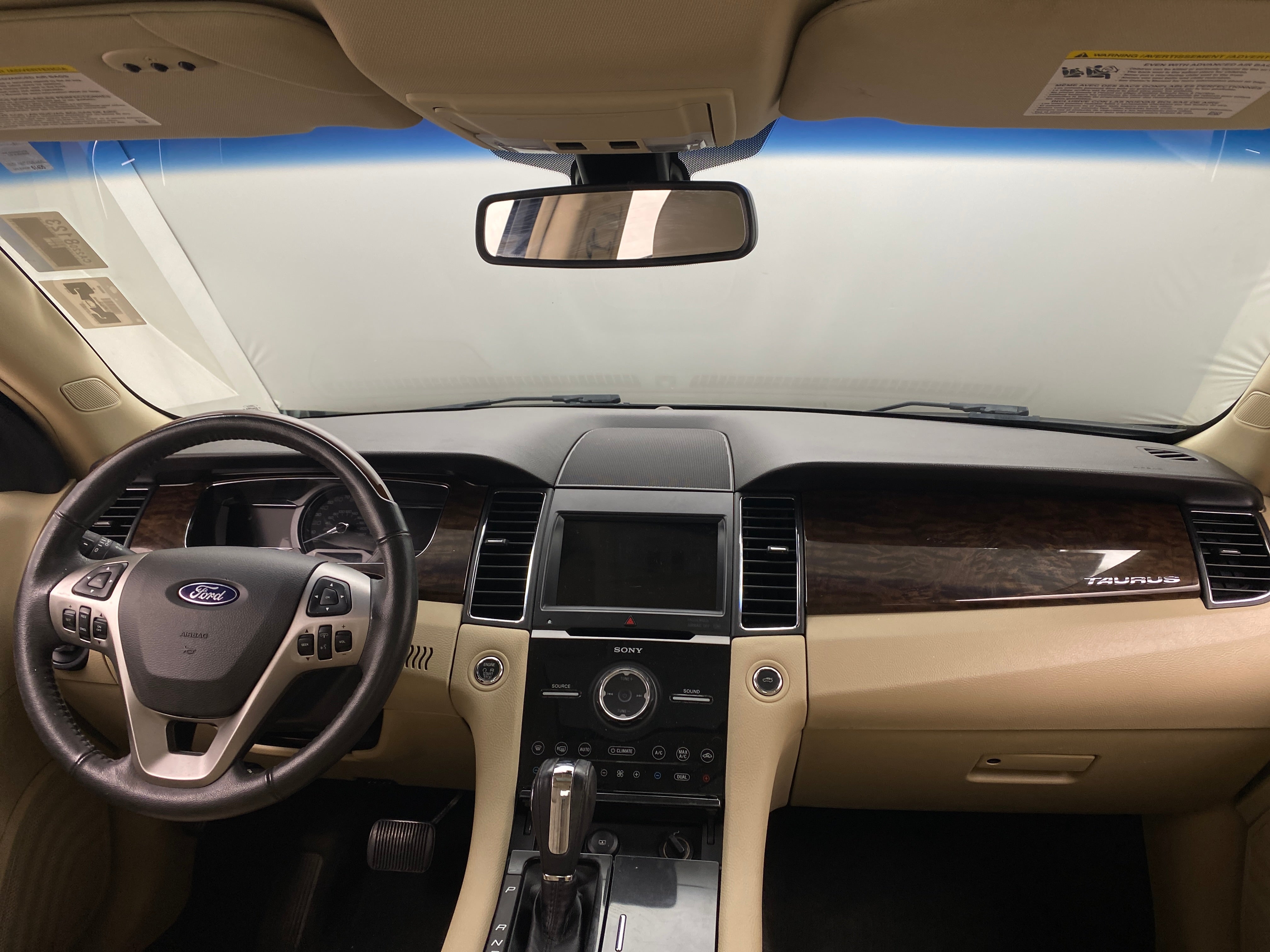 2018 Ford Taurus Limited Edition 2