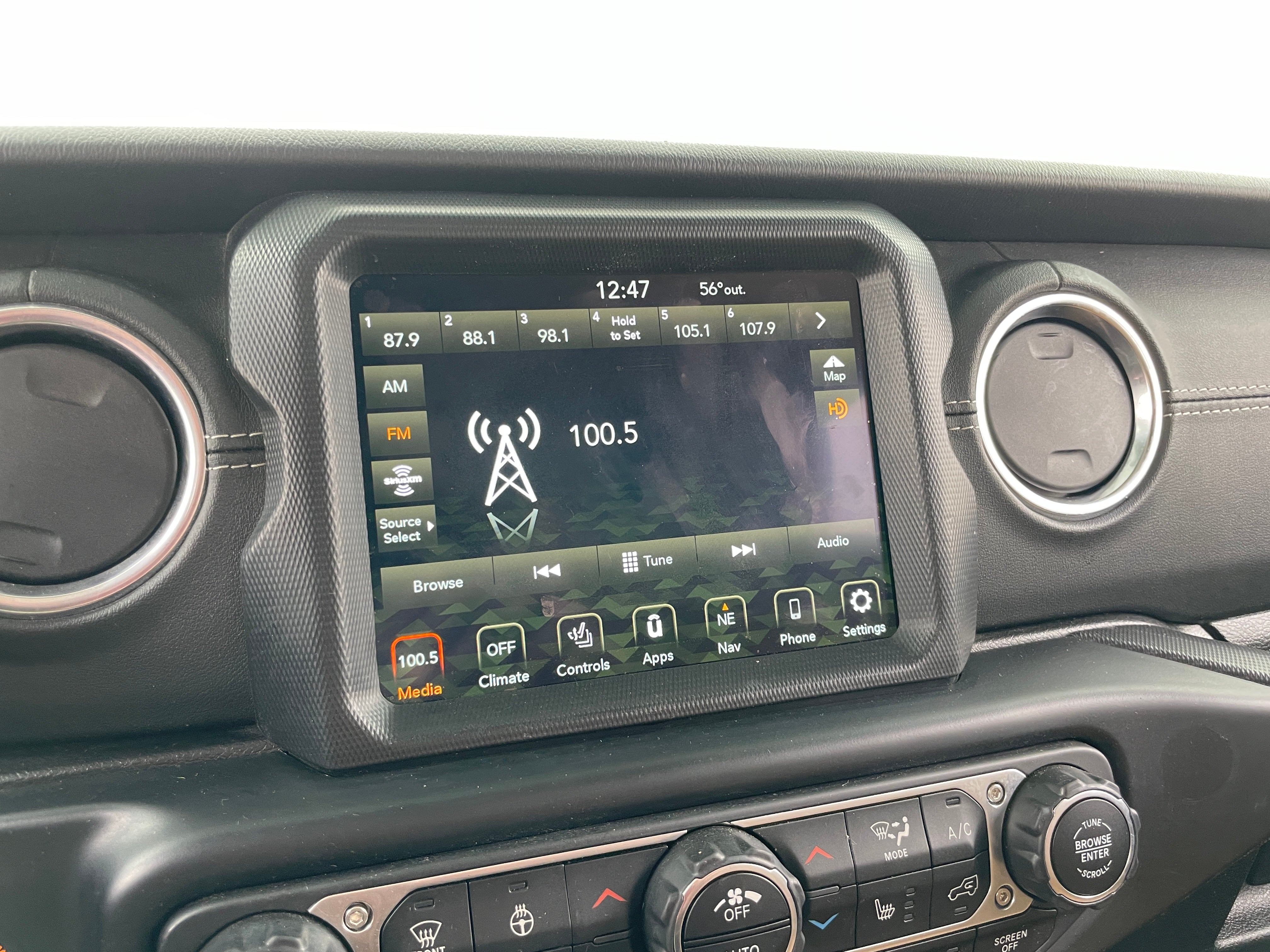 2022 Jeep Wrangler Unlimited Rubicon 4xe 3