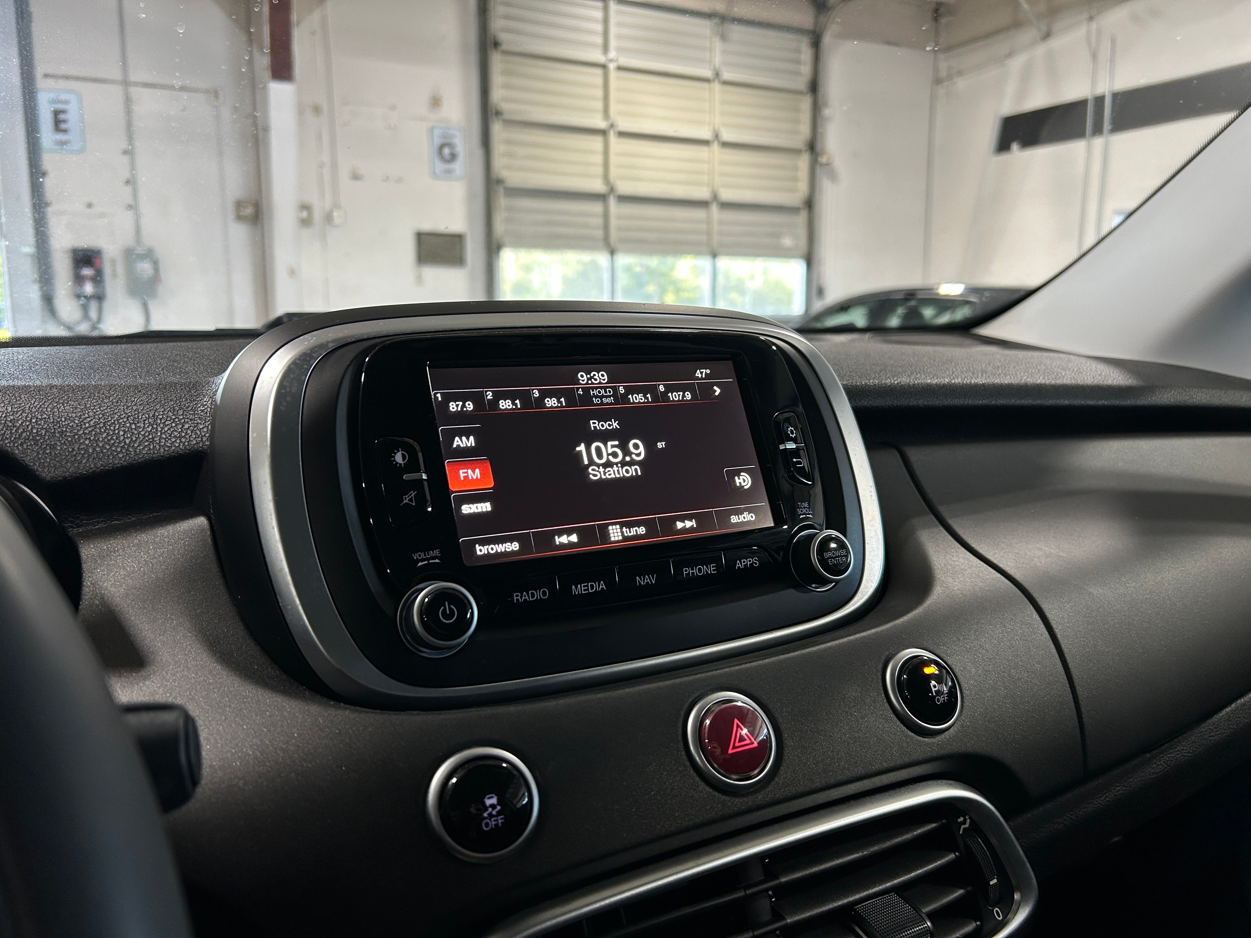 Thumbnail: 2016 Fiat 500X - 4
