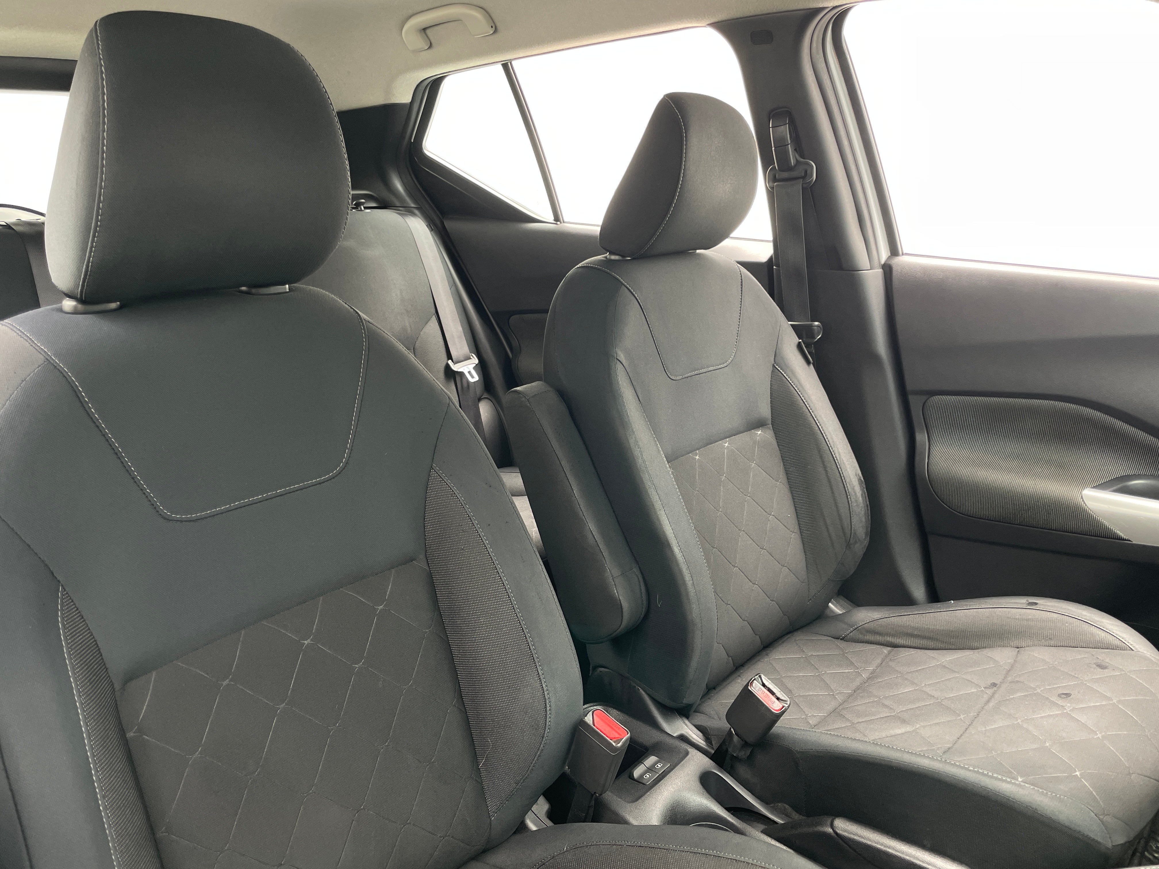 2019 Nissan Kicks SV 2