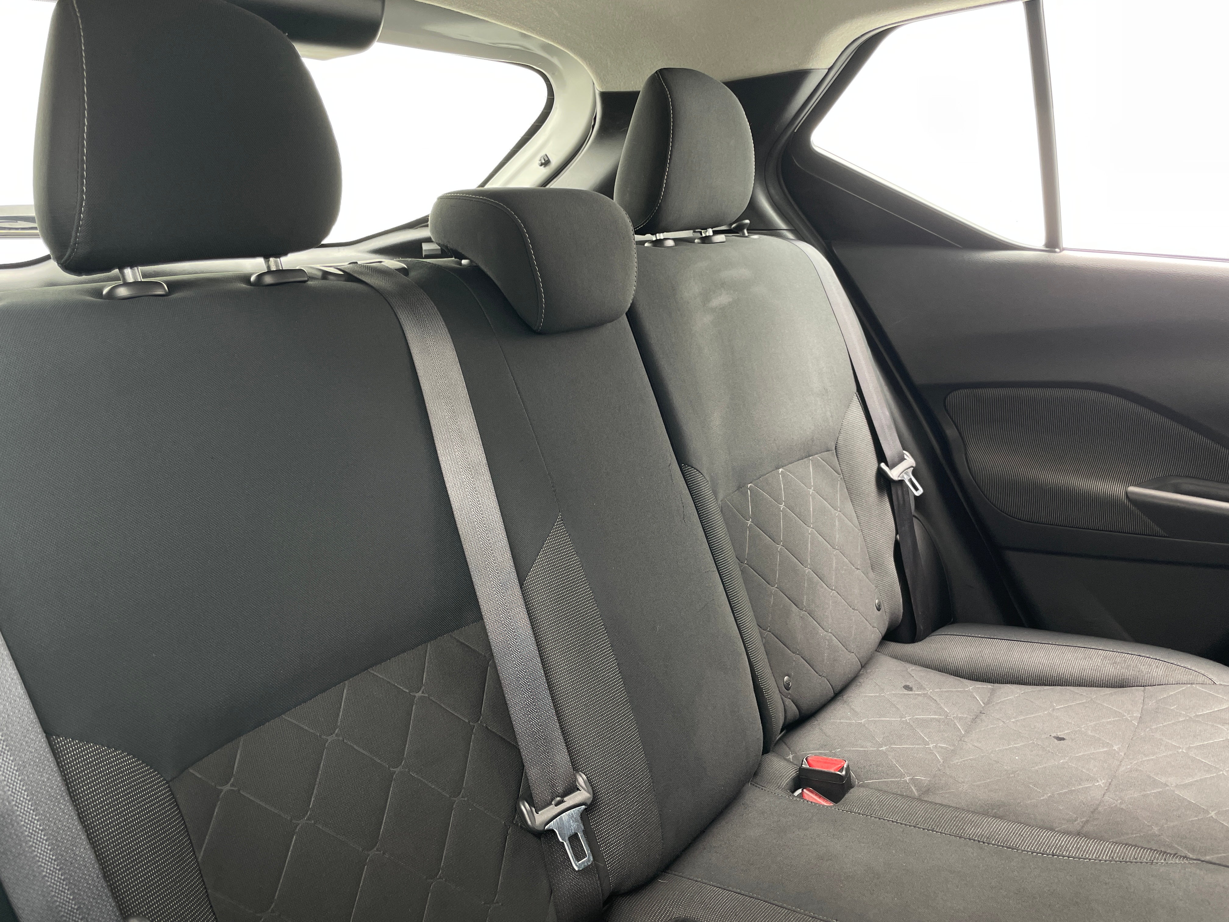 2019 Nissan Kicks SV 6