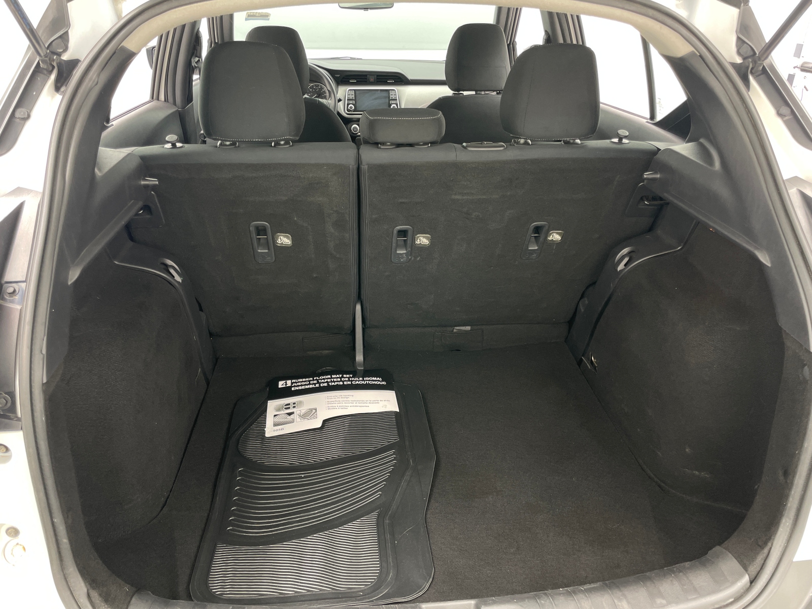 Thumbnail: 2019 Nissan Kicks - 7