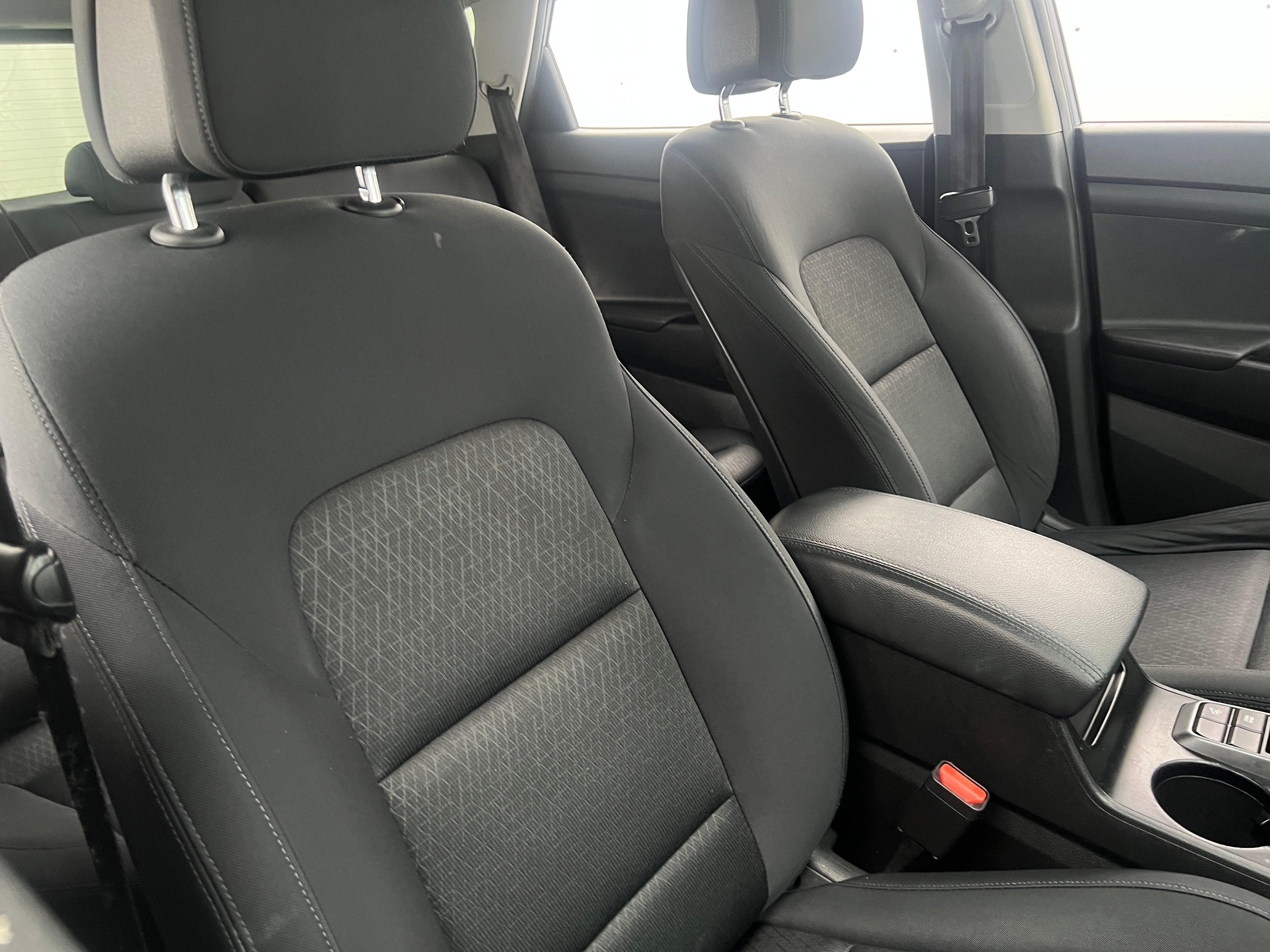 2017 Hyundai Tucson SE 2