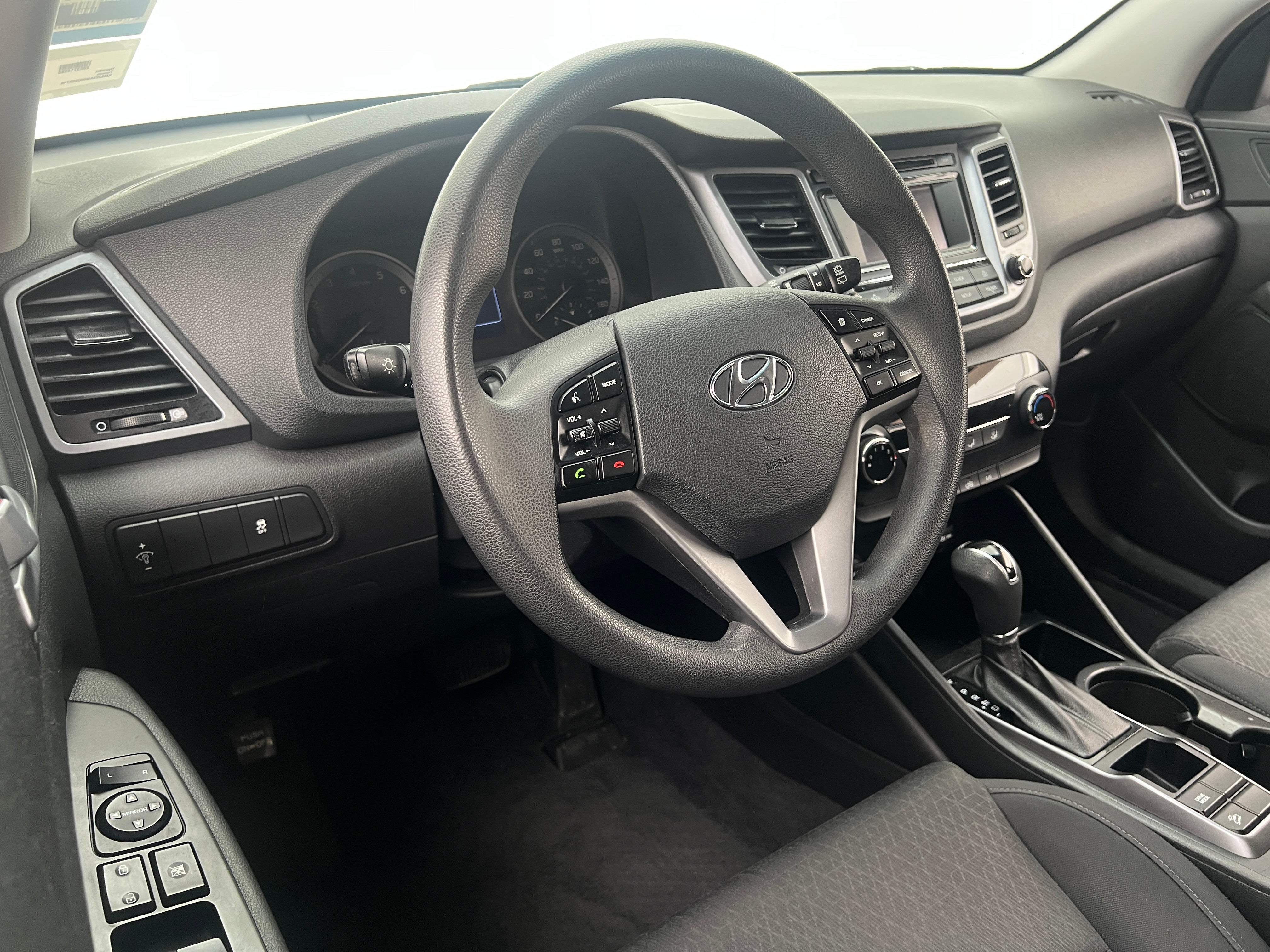 2017 Hyundai Tucson SE 3