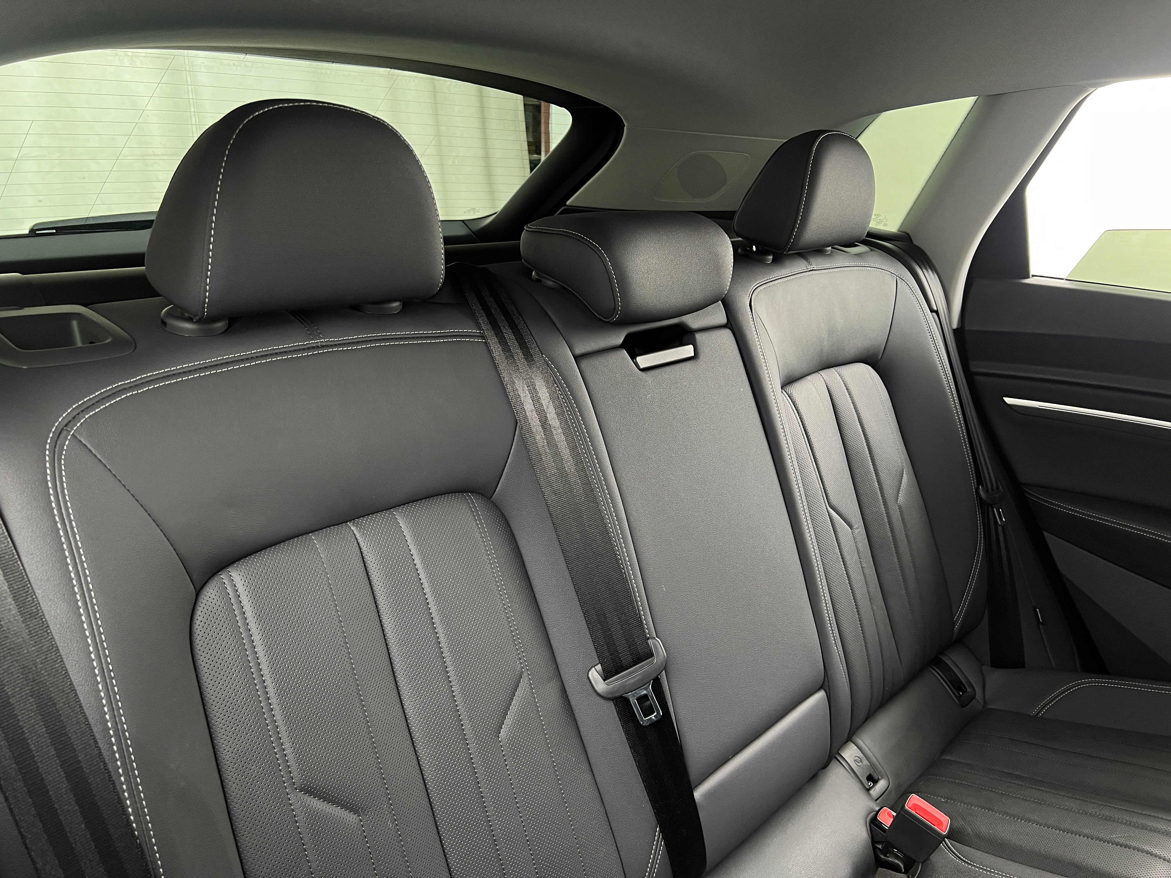 2019 Audi e-tron Premium Plus 6