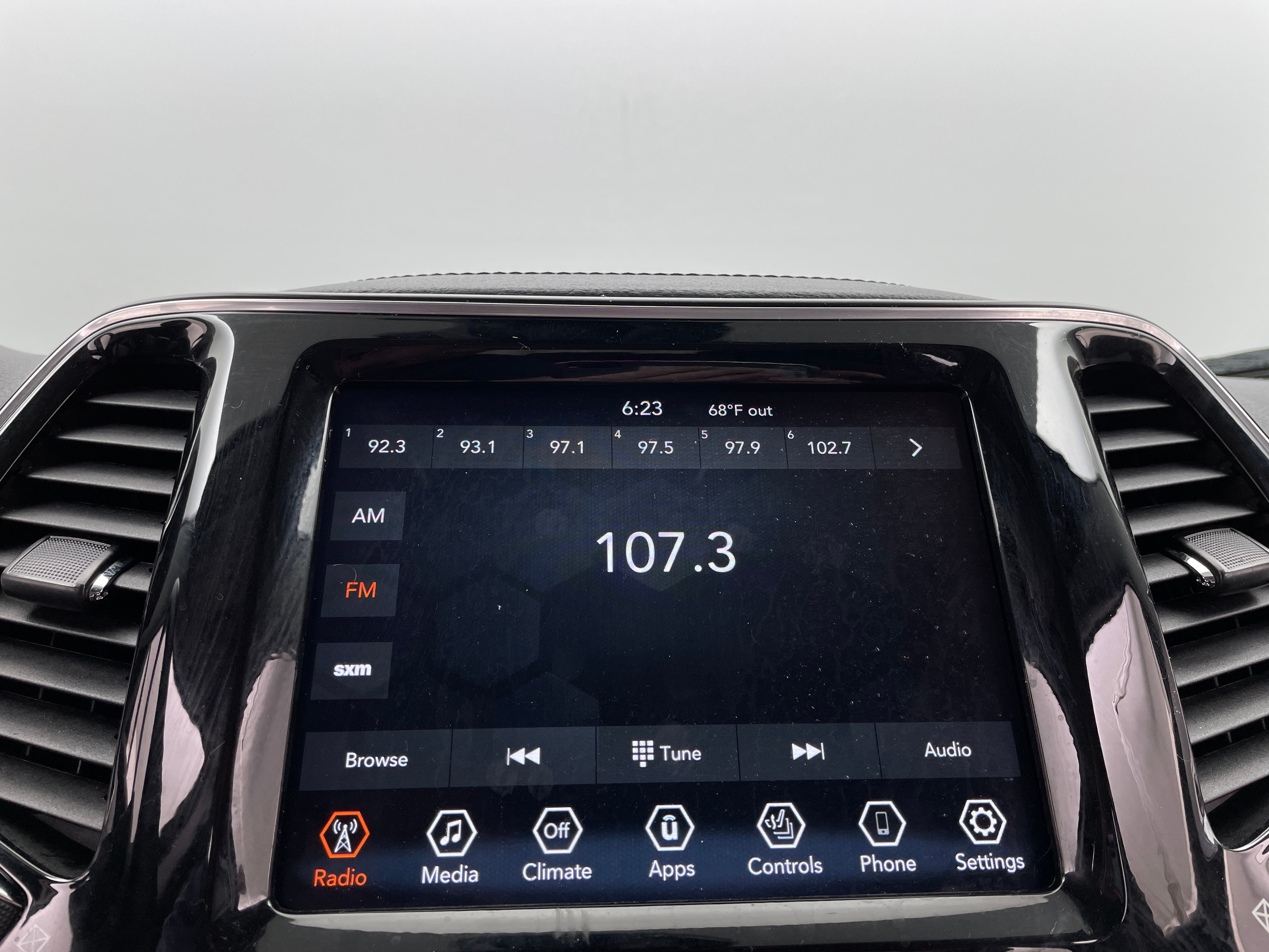 2021 Jeep Cherokee Limited Edition 3