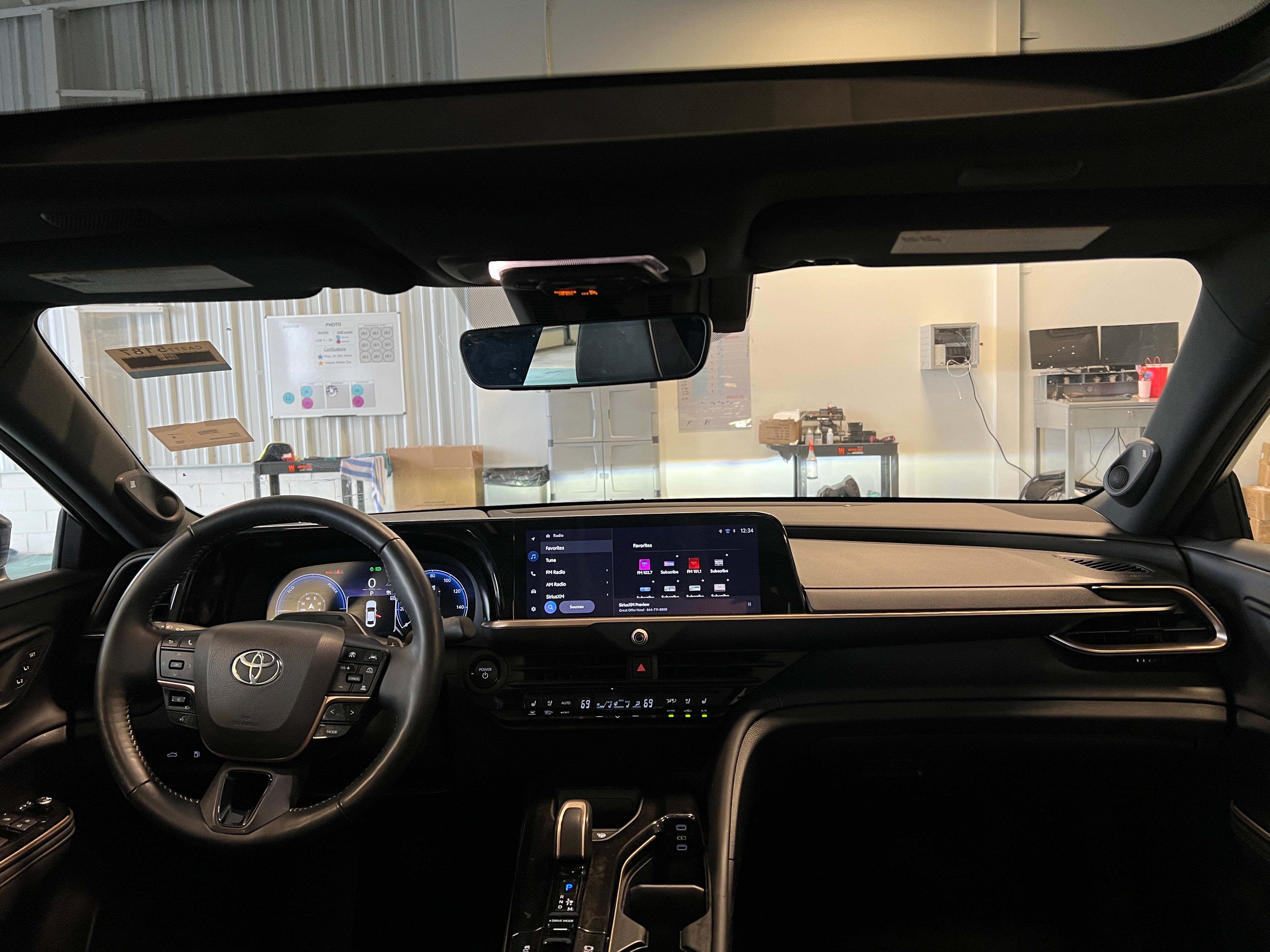 2024 Toyota Crown Platinum 2