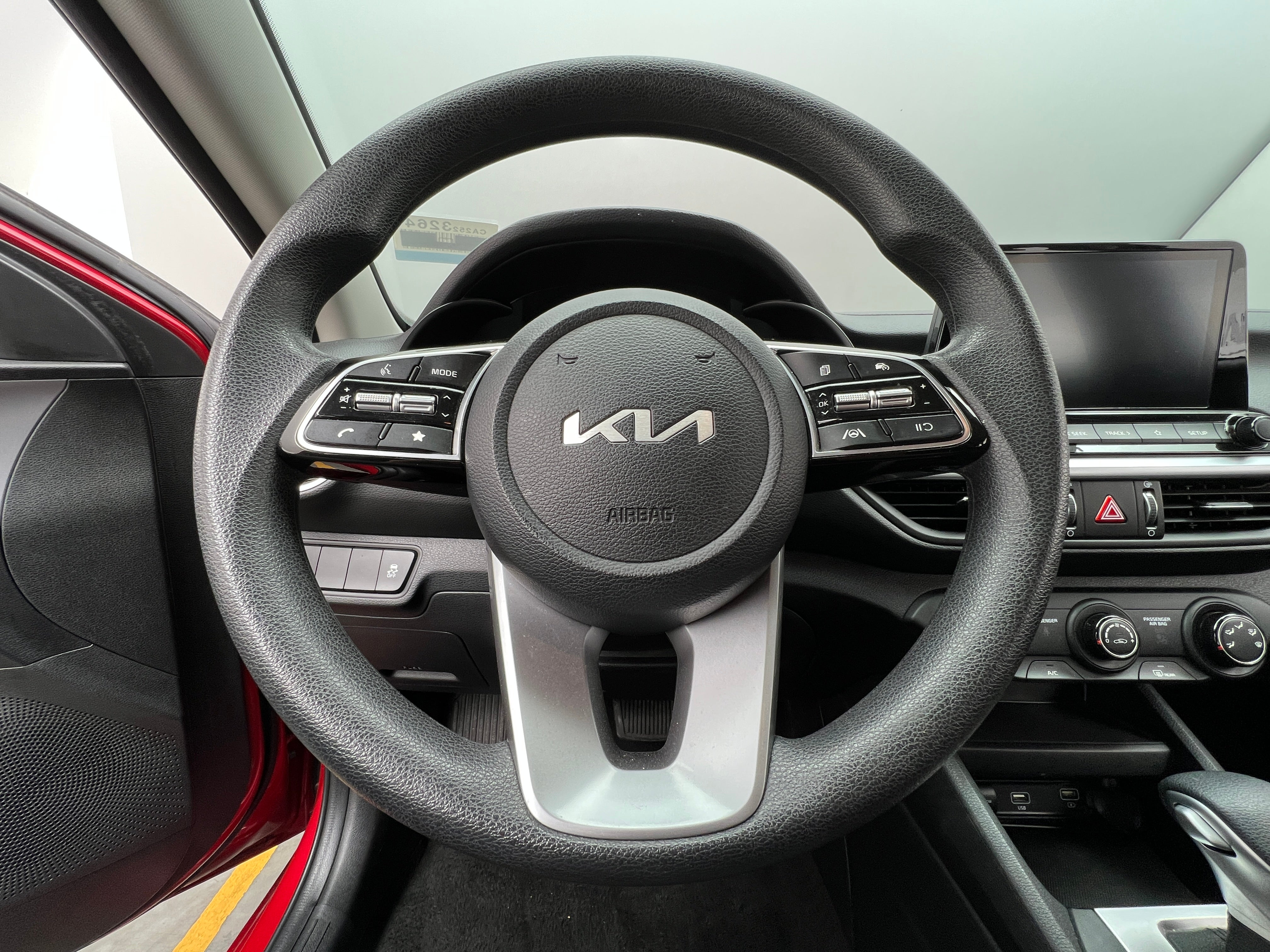 2024 Kia Forte LXS 5