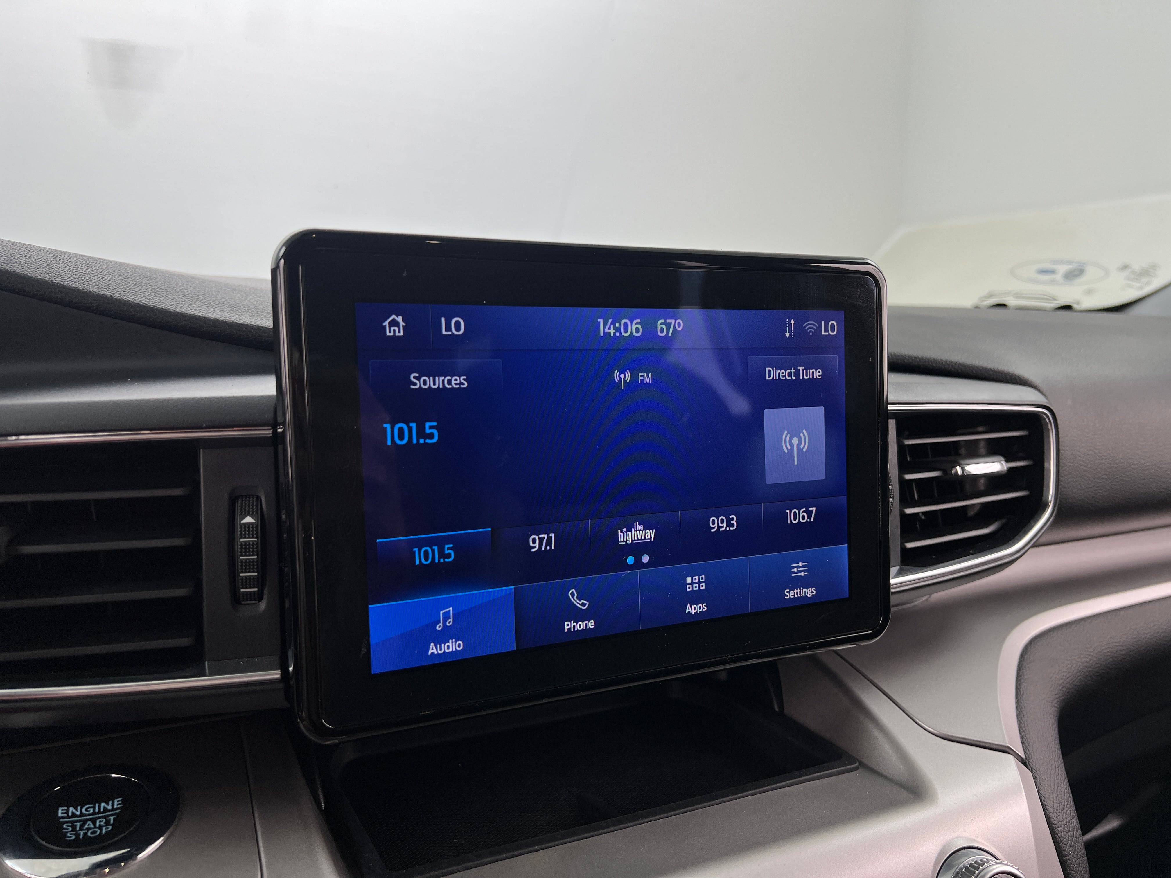 2022 Ford Explorer XLT 4