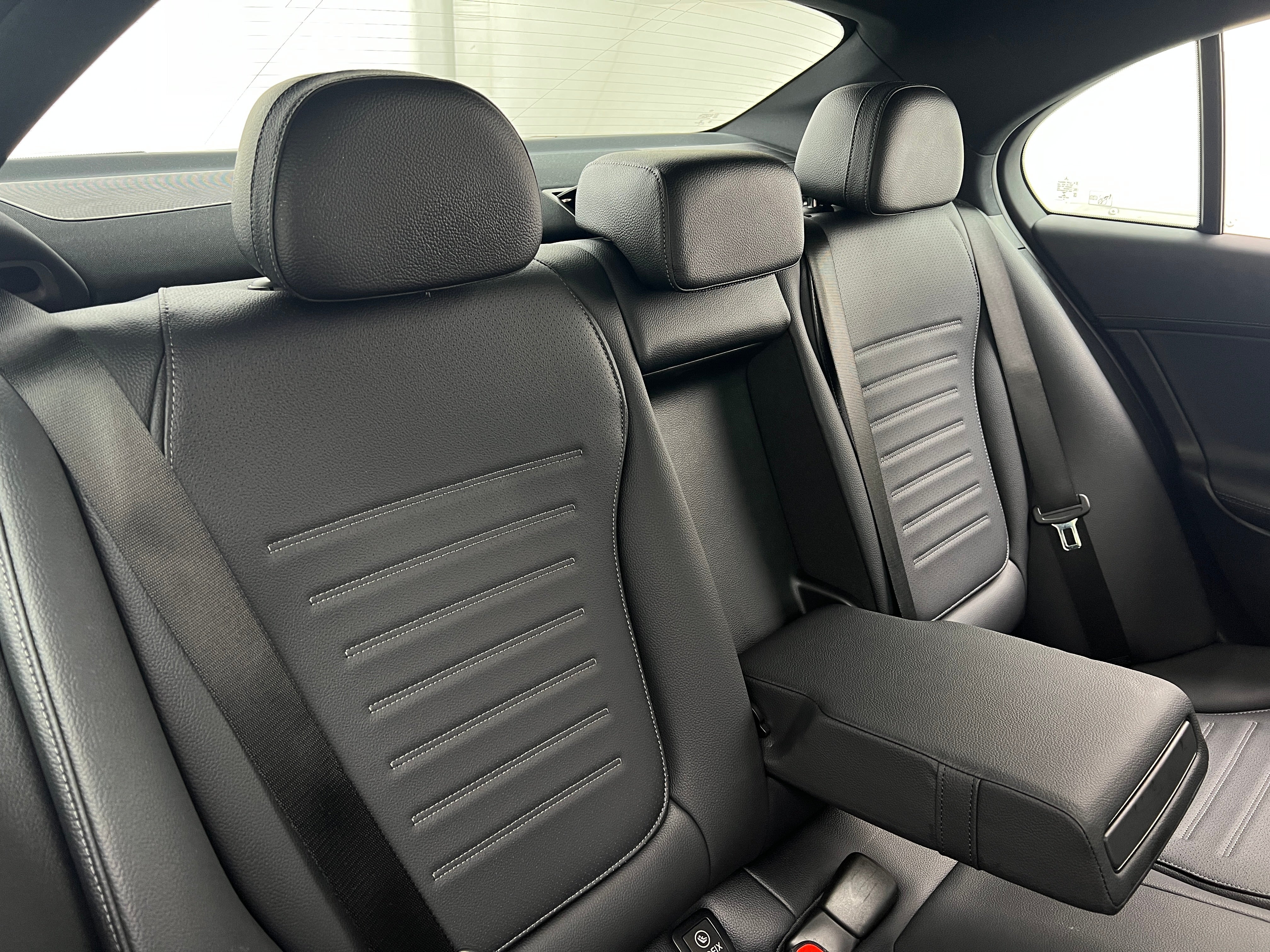 2022 Mercedes-Benz C-Class C 300 5