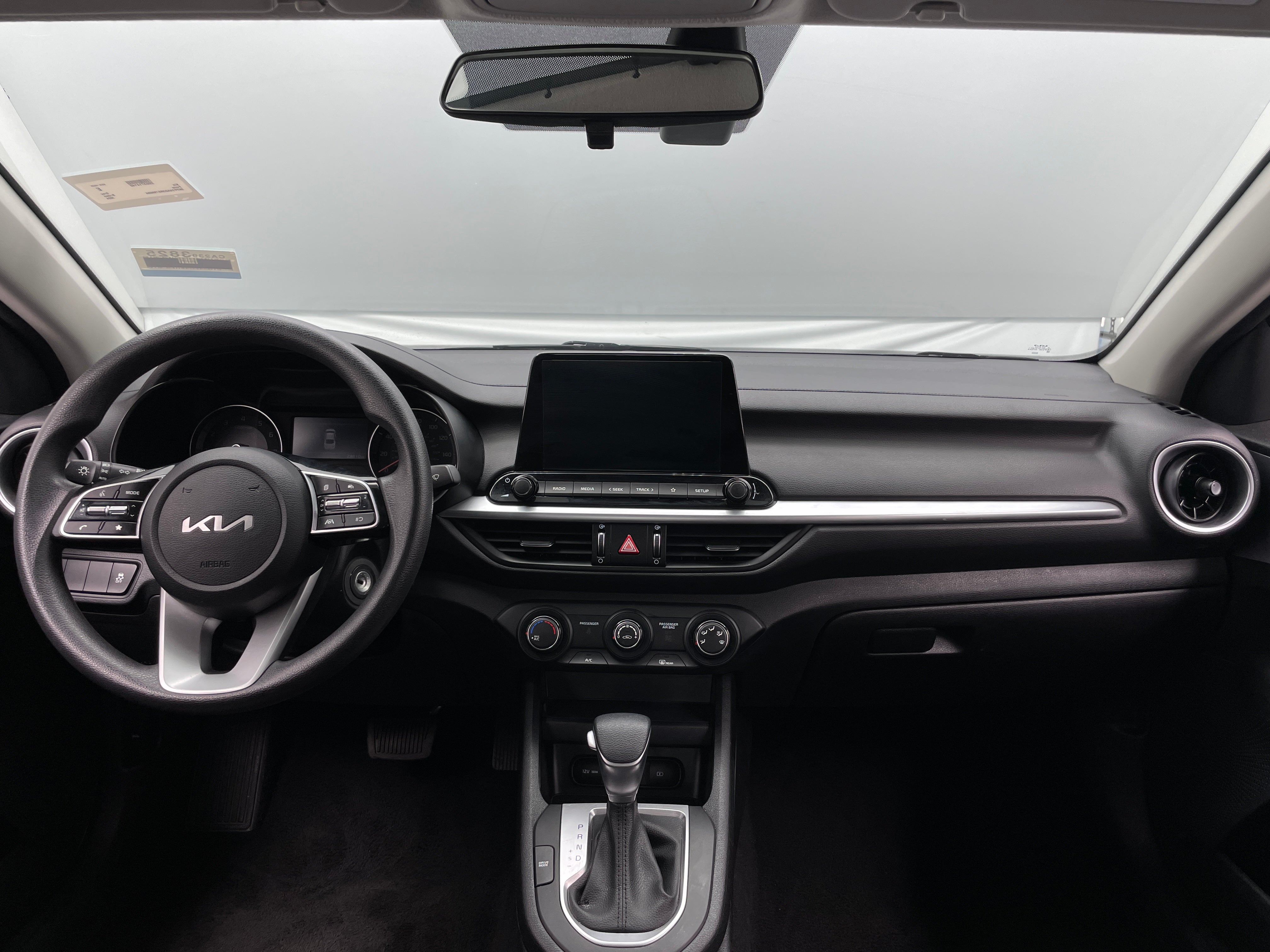 2024 Kia Forte LXS 3