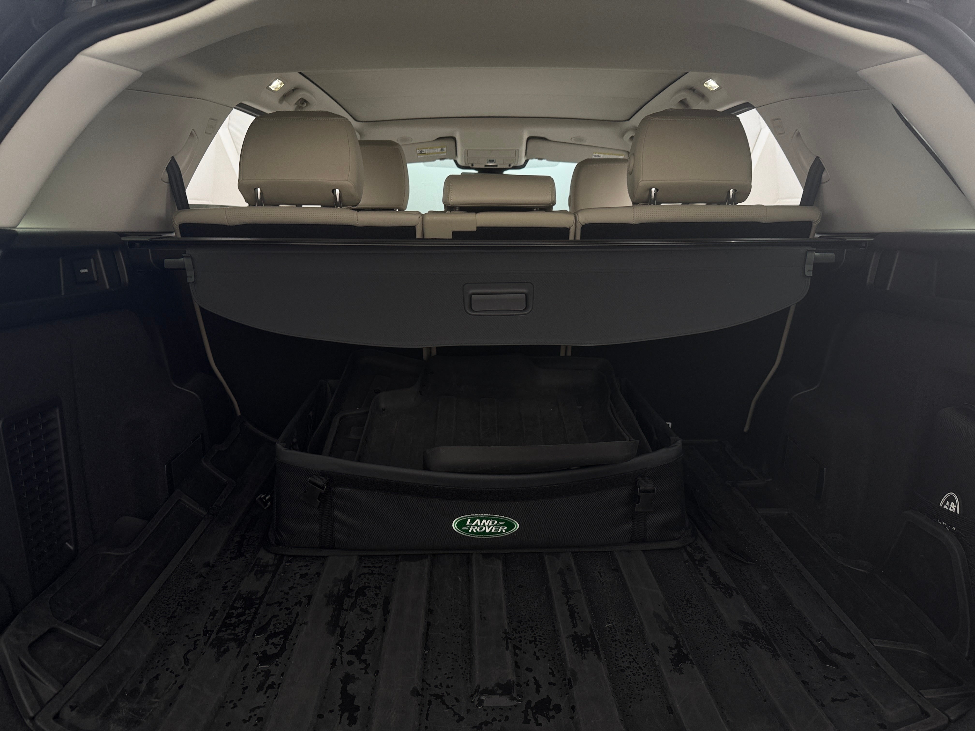 2022 Land Rover Discovery Sport S 6