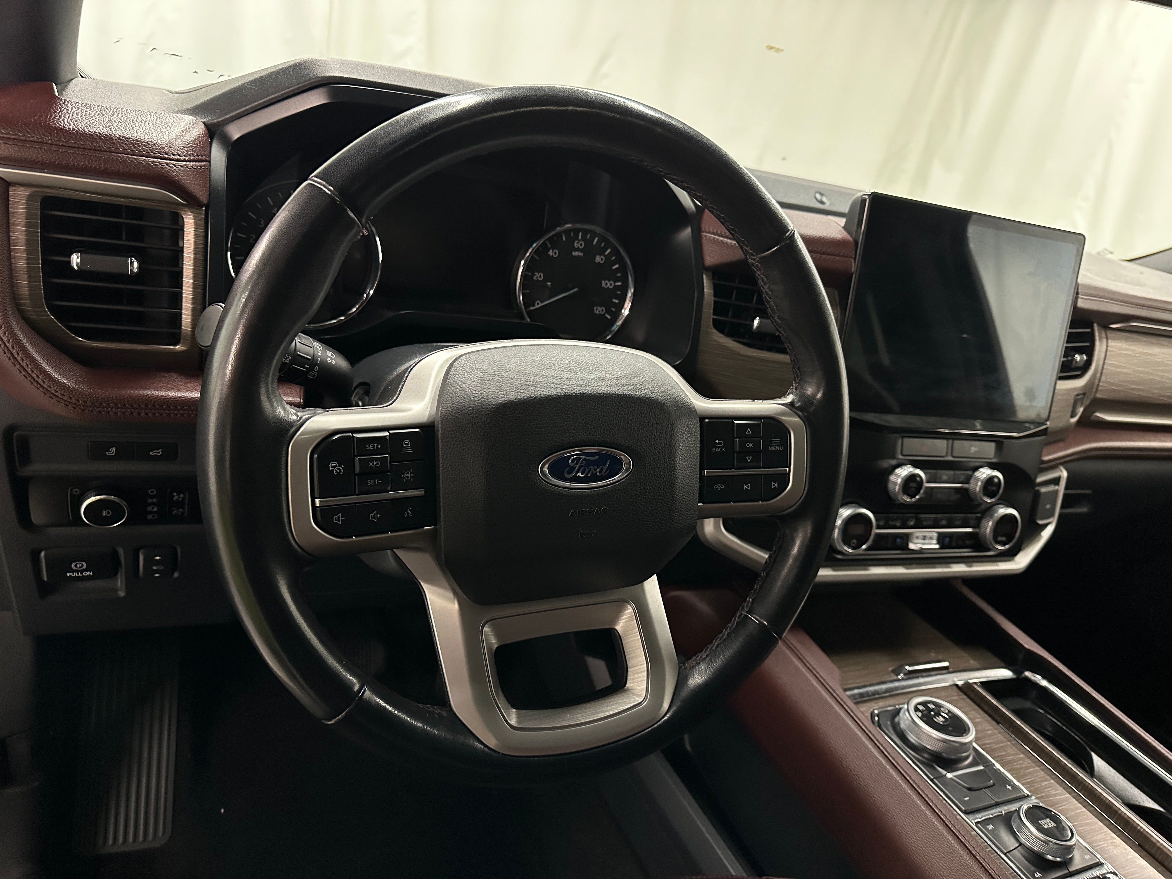 2023 Ford Expedition MAX Limited 4