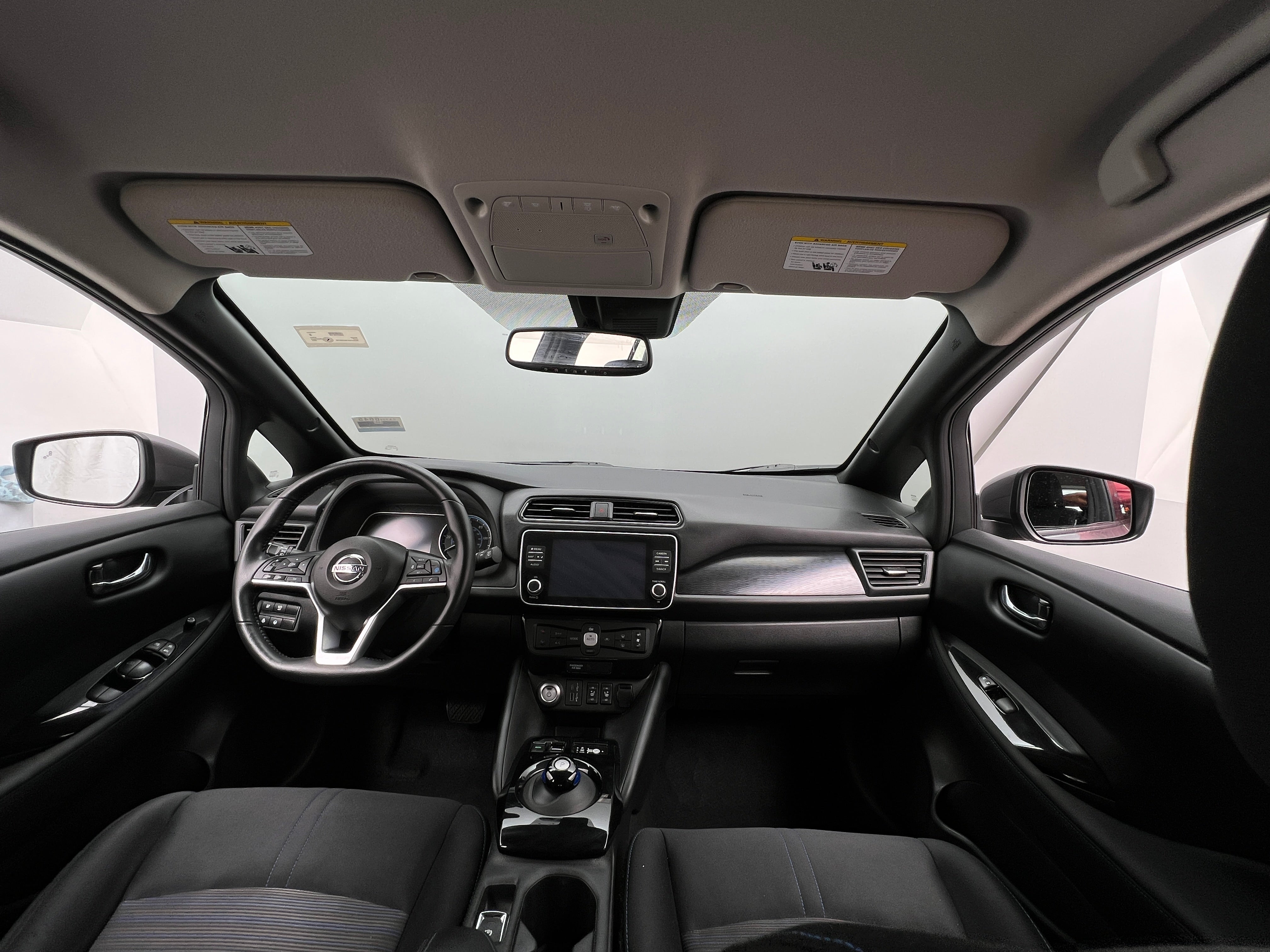 2022 Nissan Leaf SV 3