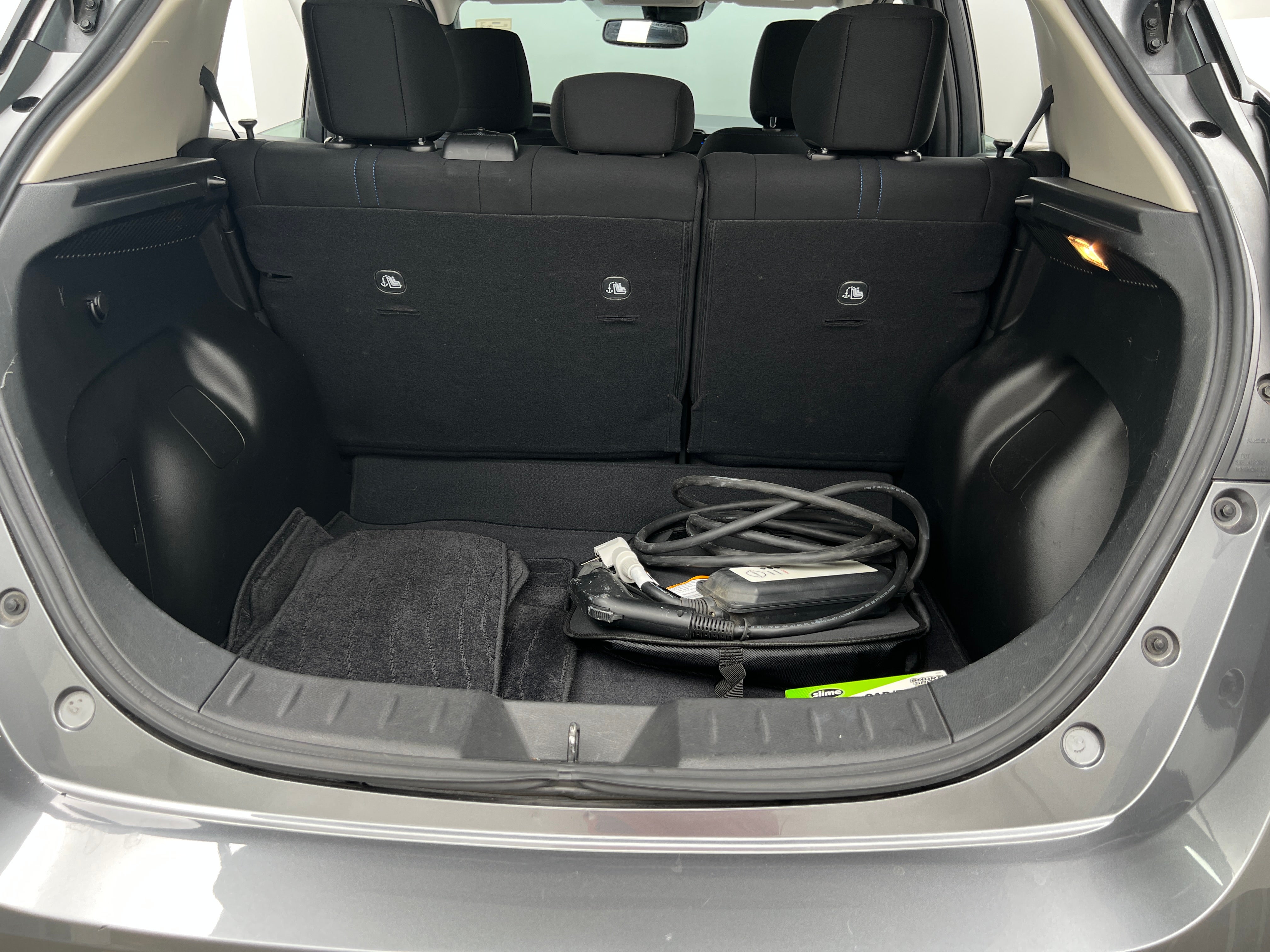 2022 Nissan Leaf SV 7
