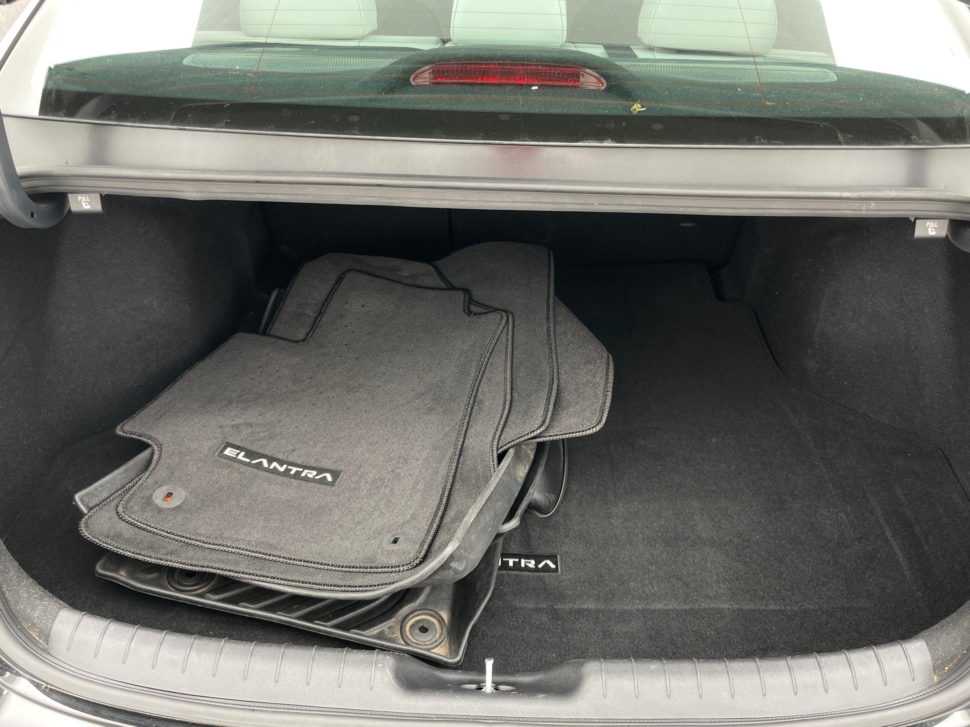 2023 Hyundai Elantra Limited Edition 6