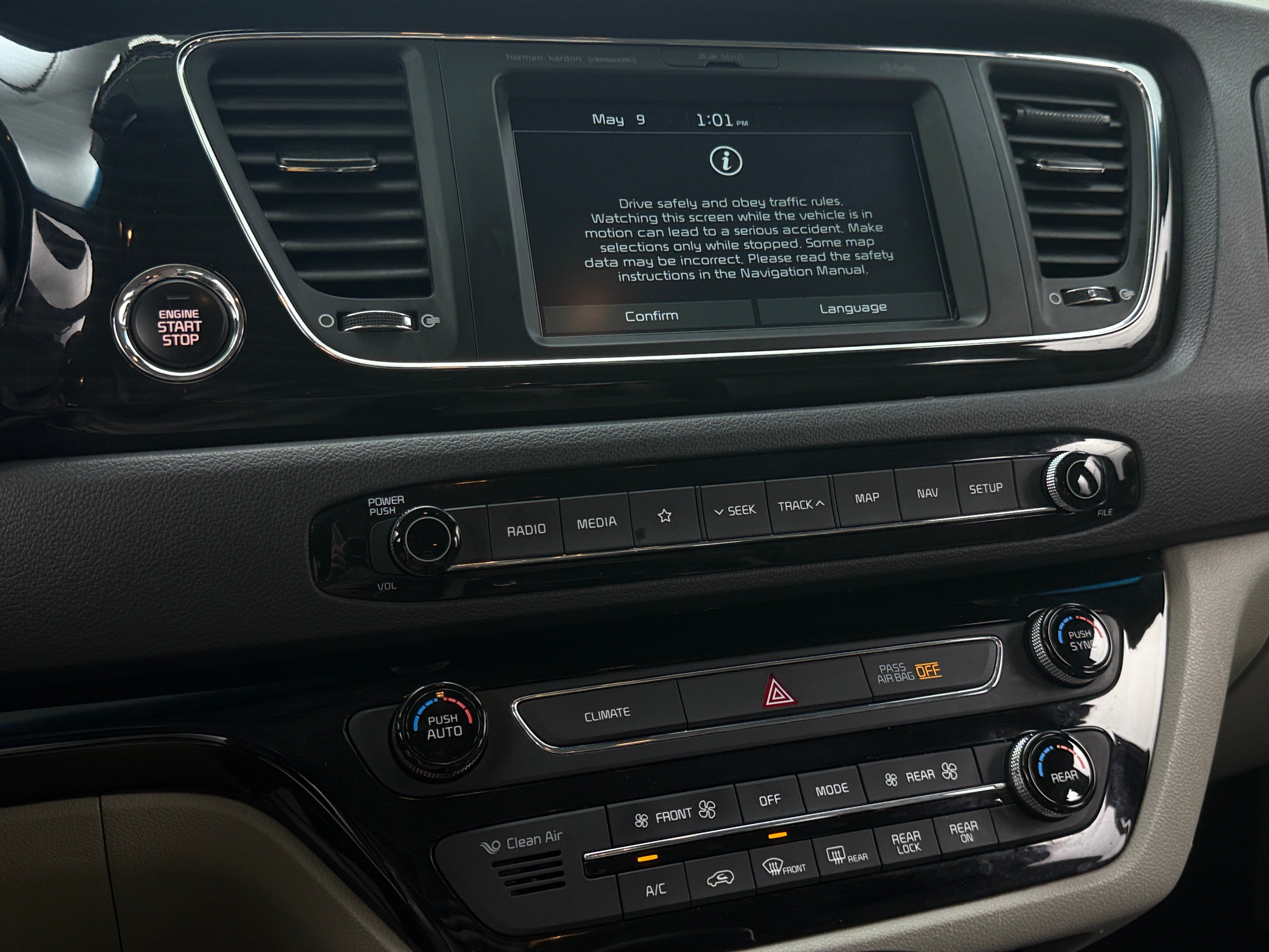2019 Kia Sedona SX 3