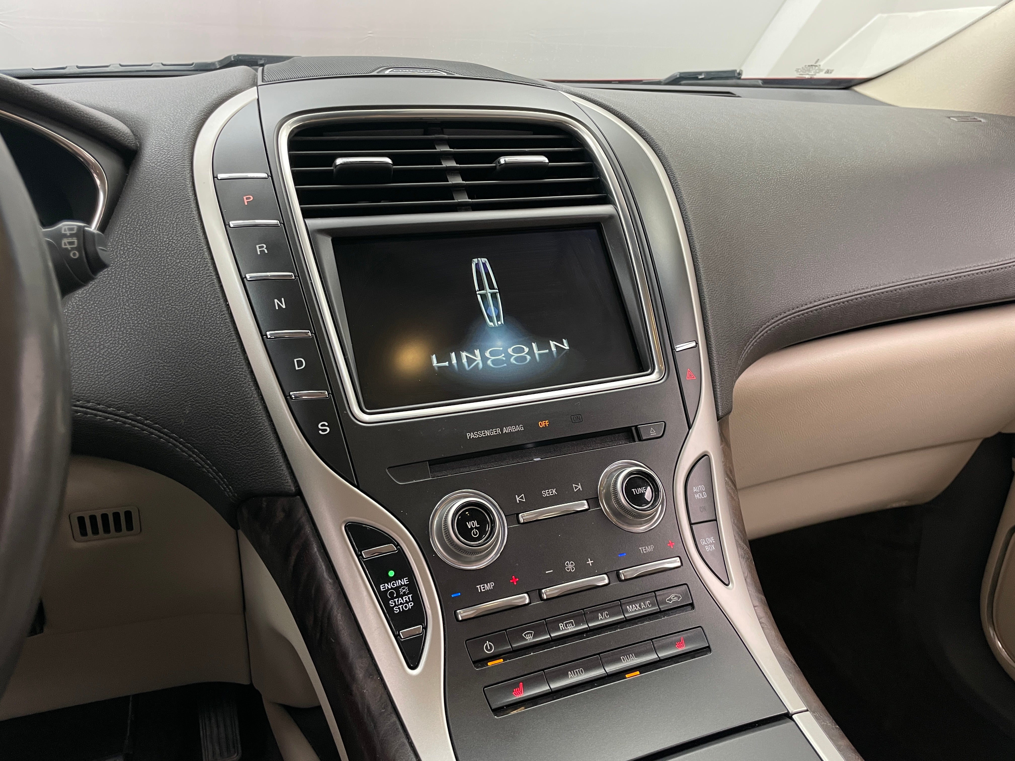 2016 Lincoln MKX Select 3