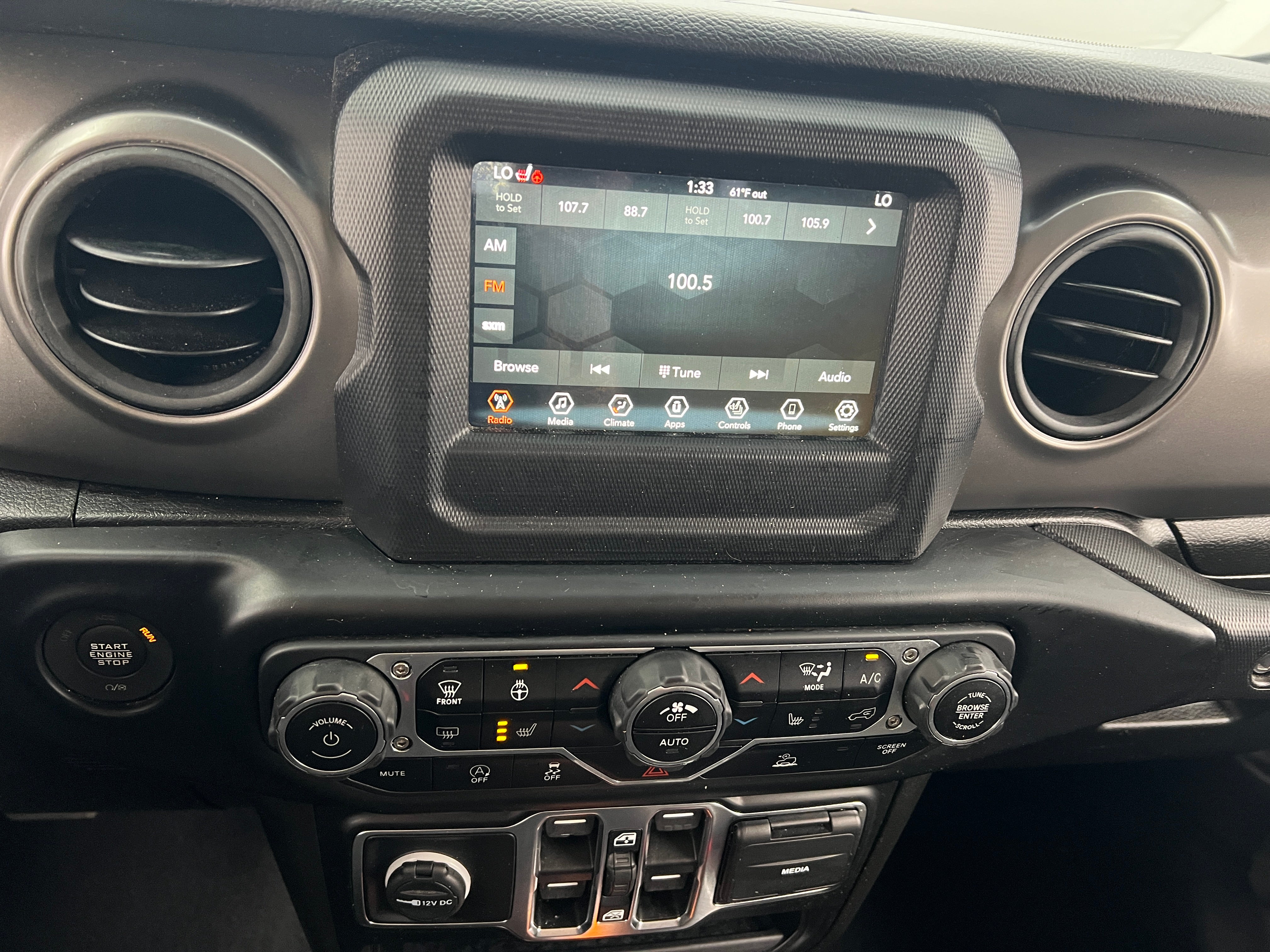 2022 Jeep Gladiator Willys 4