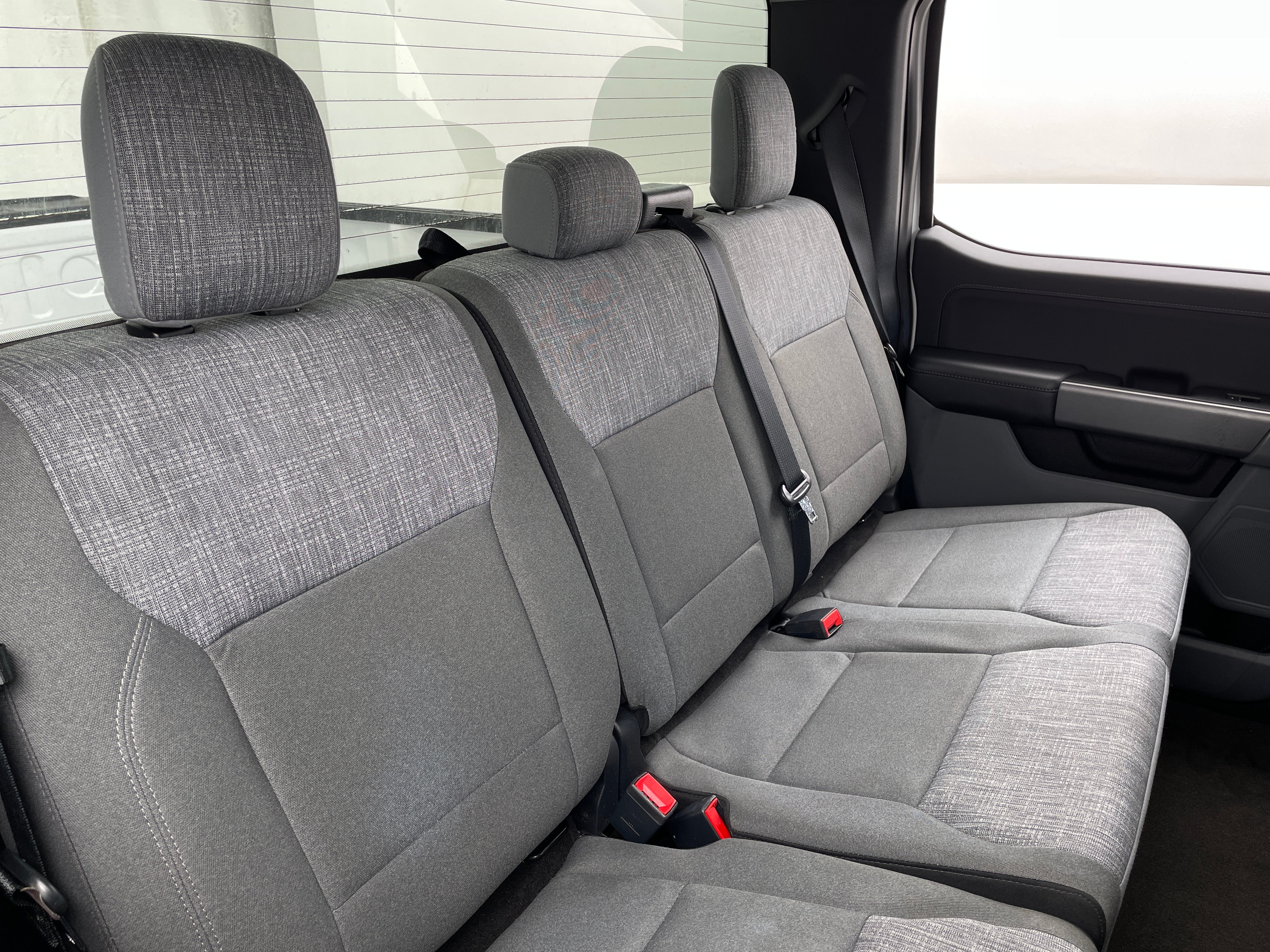 2022 Ford Econoline E-150 6
