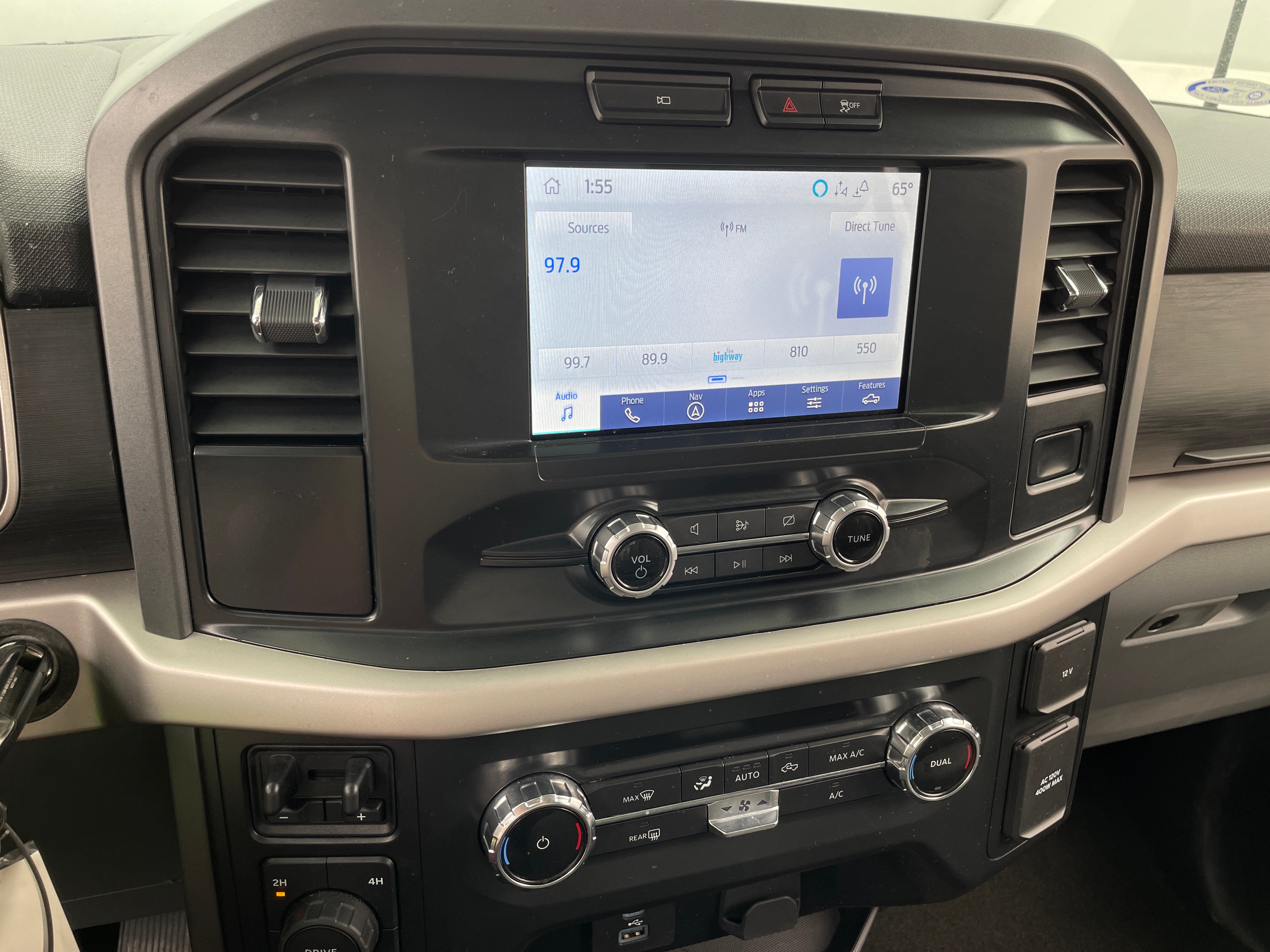2022 Ford Econoline E-150 4