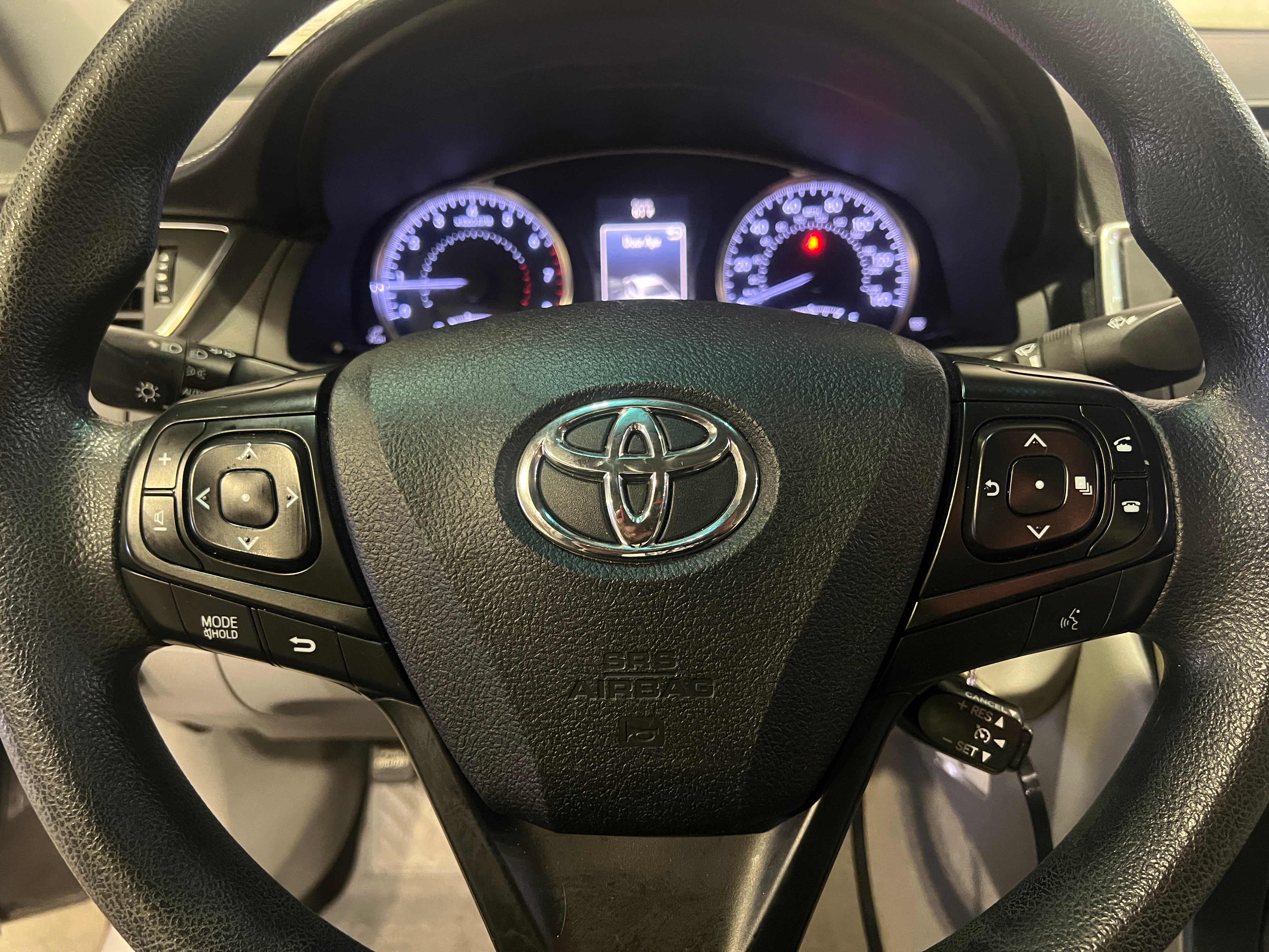 2016 Toyota Camry LE 5