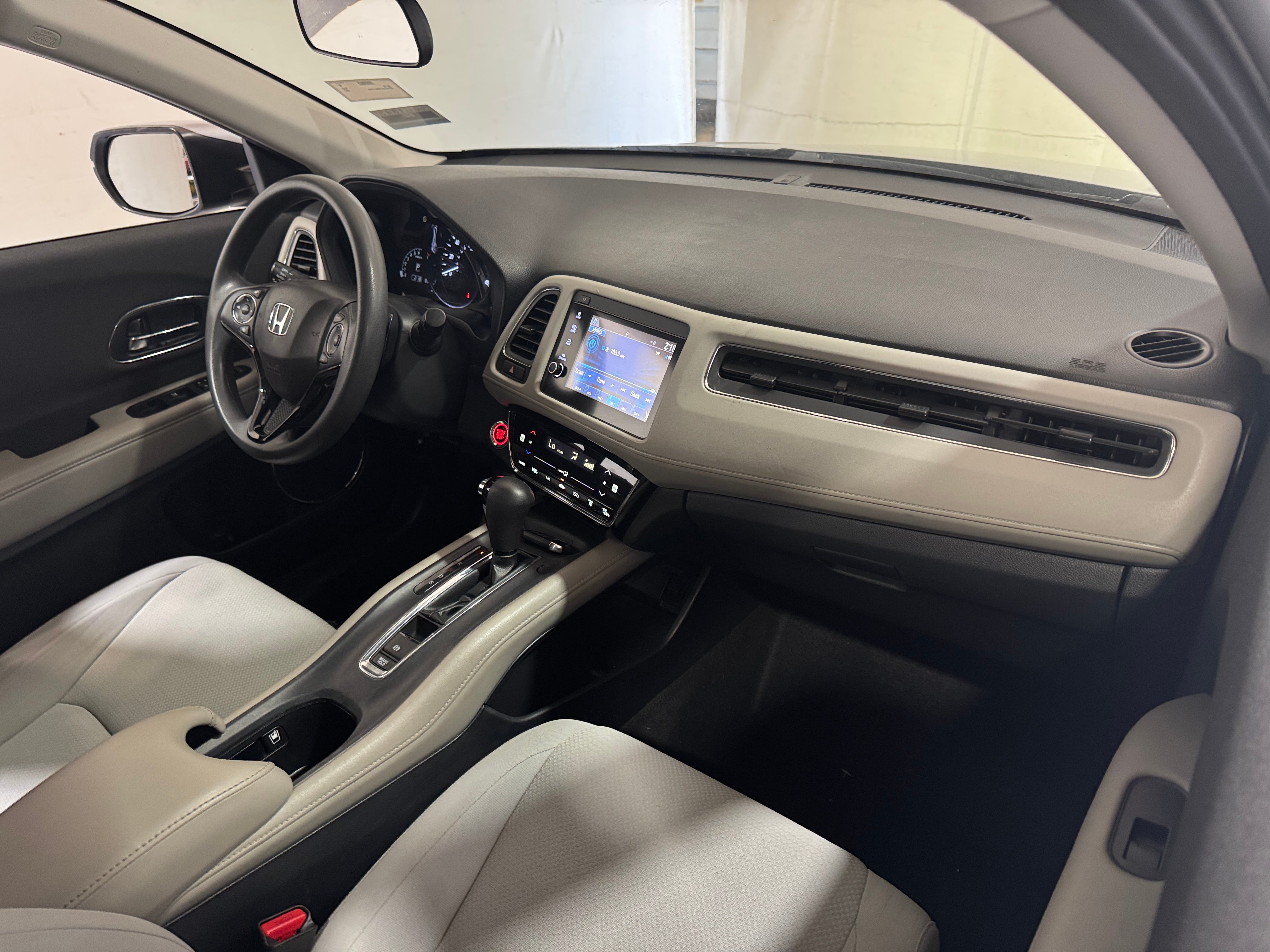 2021 Honda HR-V EX 3