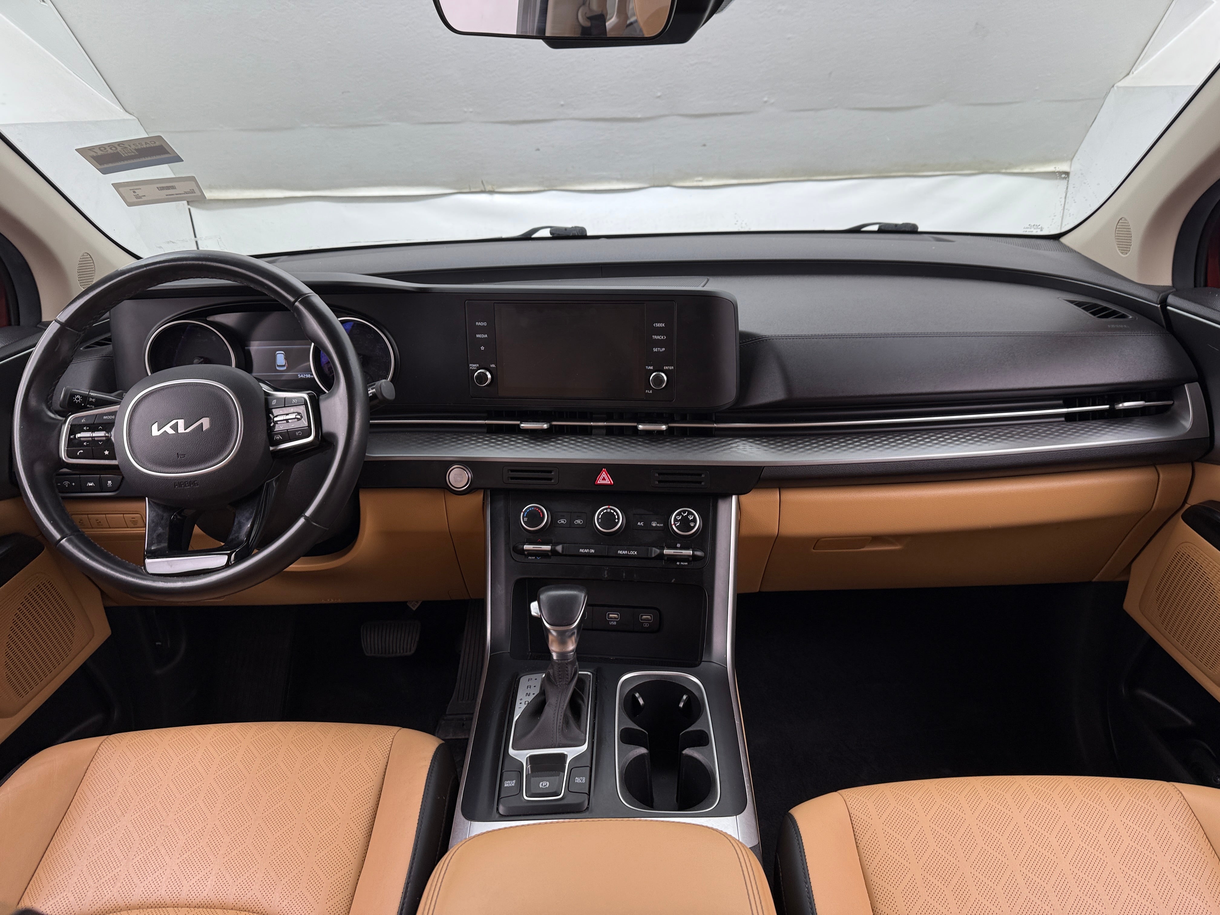 2022 Kia Carnival LX 3