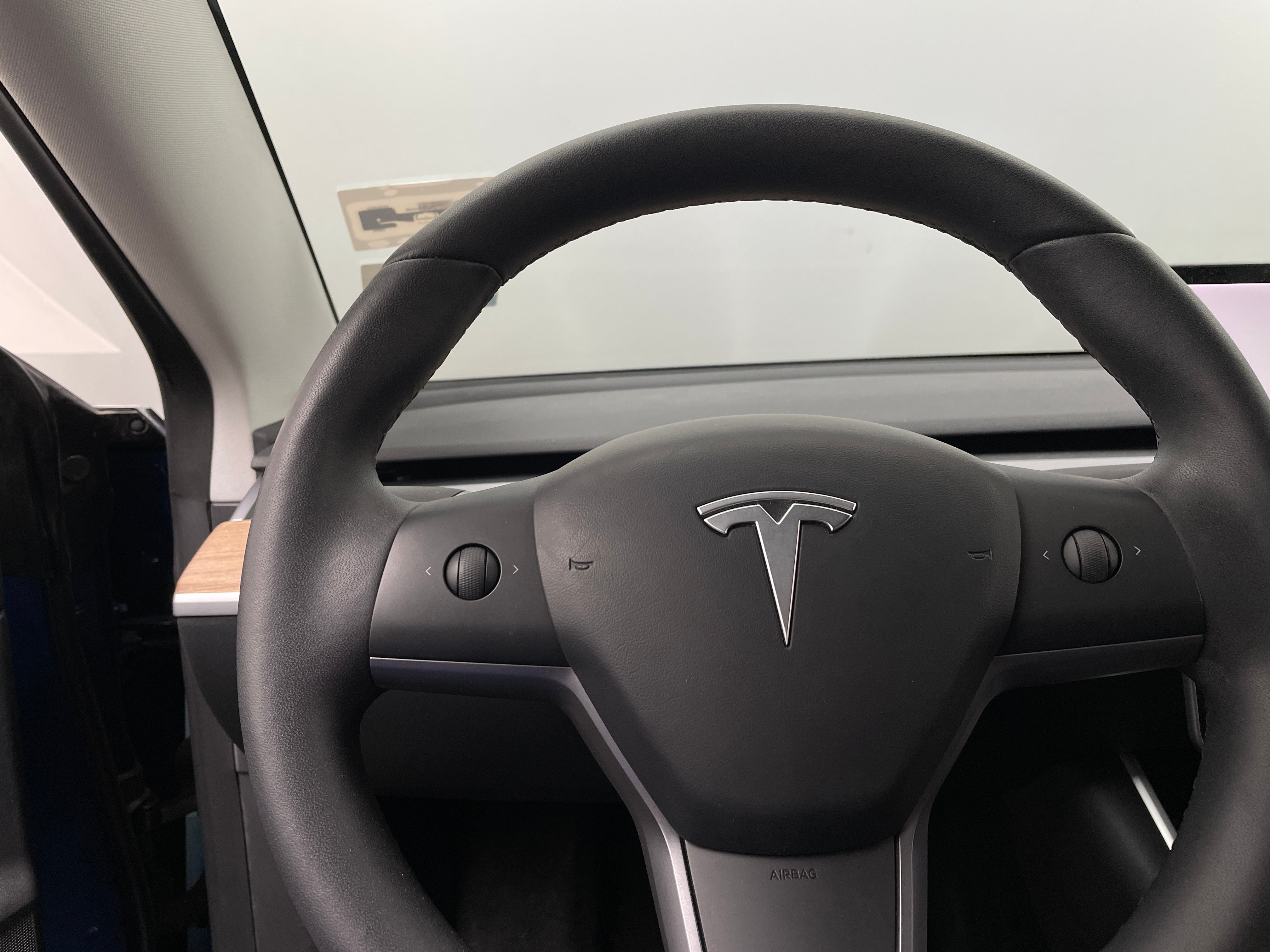 2020 Tesla Model 3 Standard Range 4