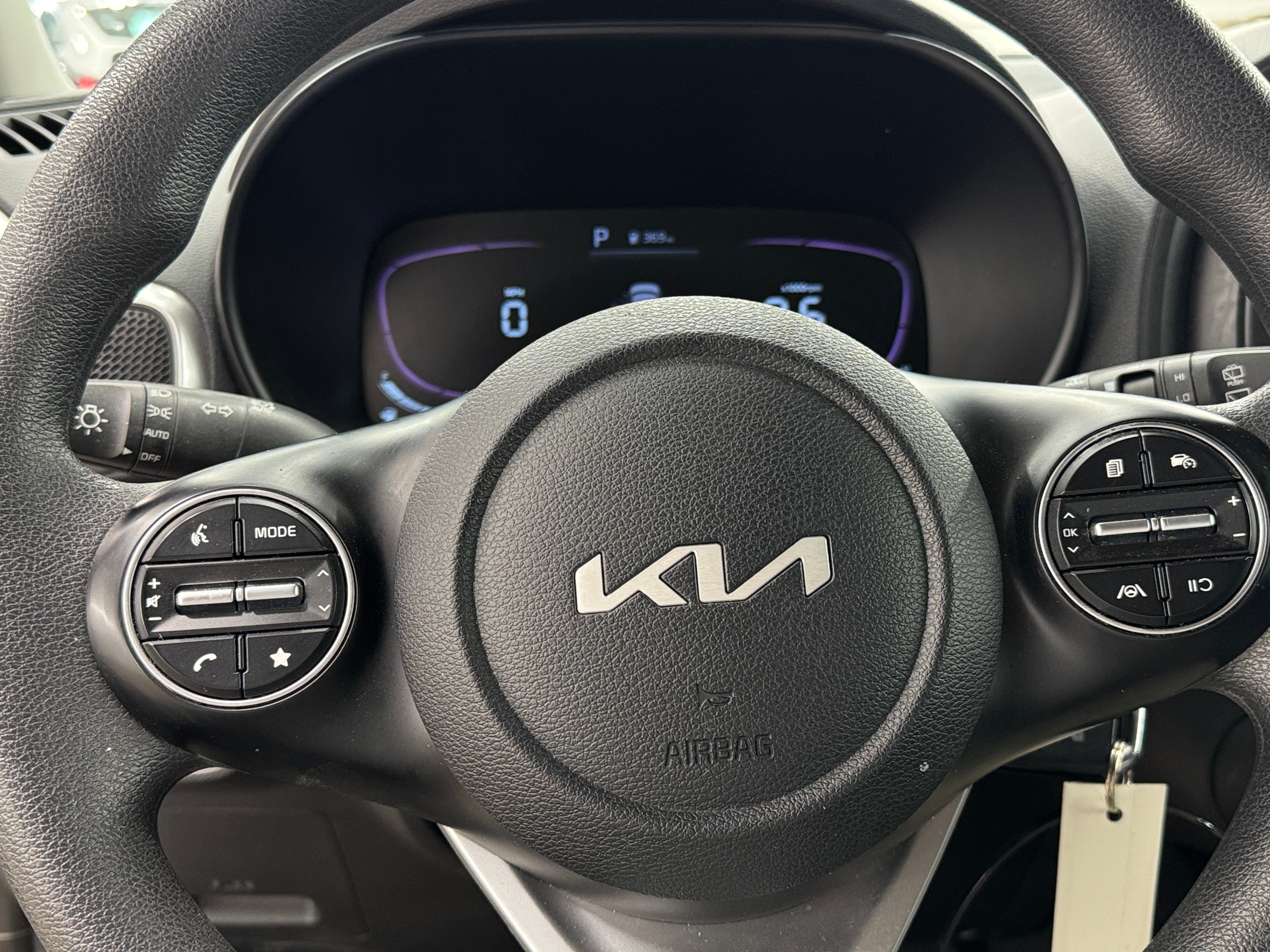 2023 Kia Soul LX 5
