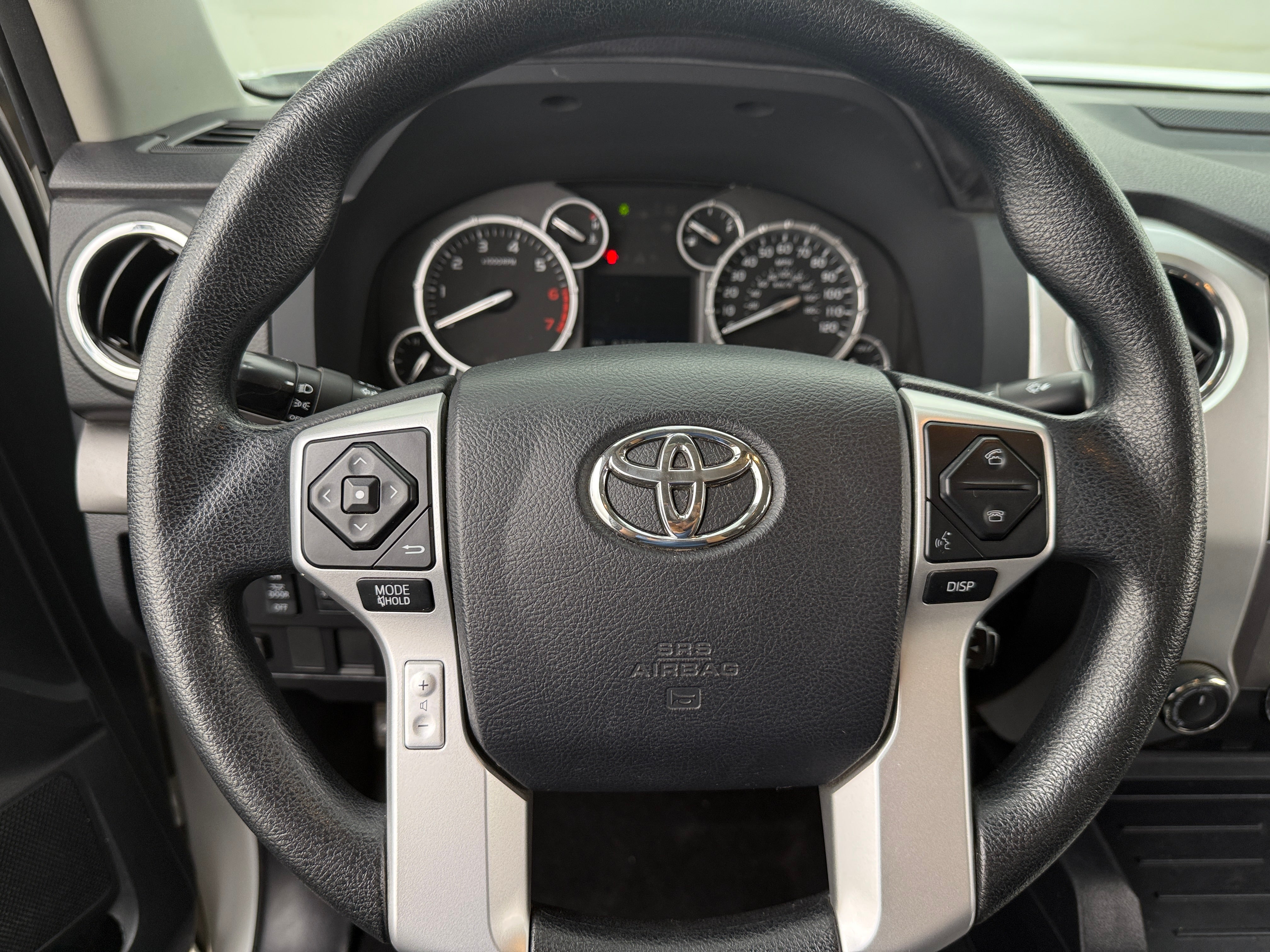 2017 Toyota Tundra SR5 5