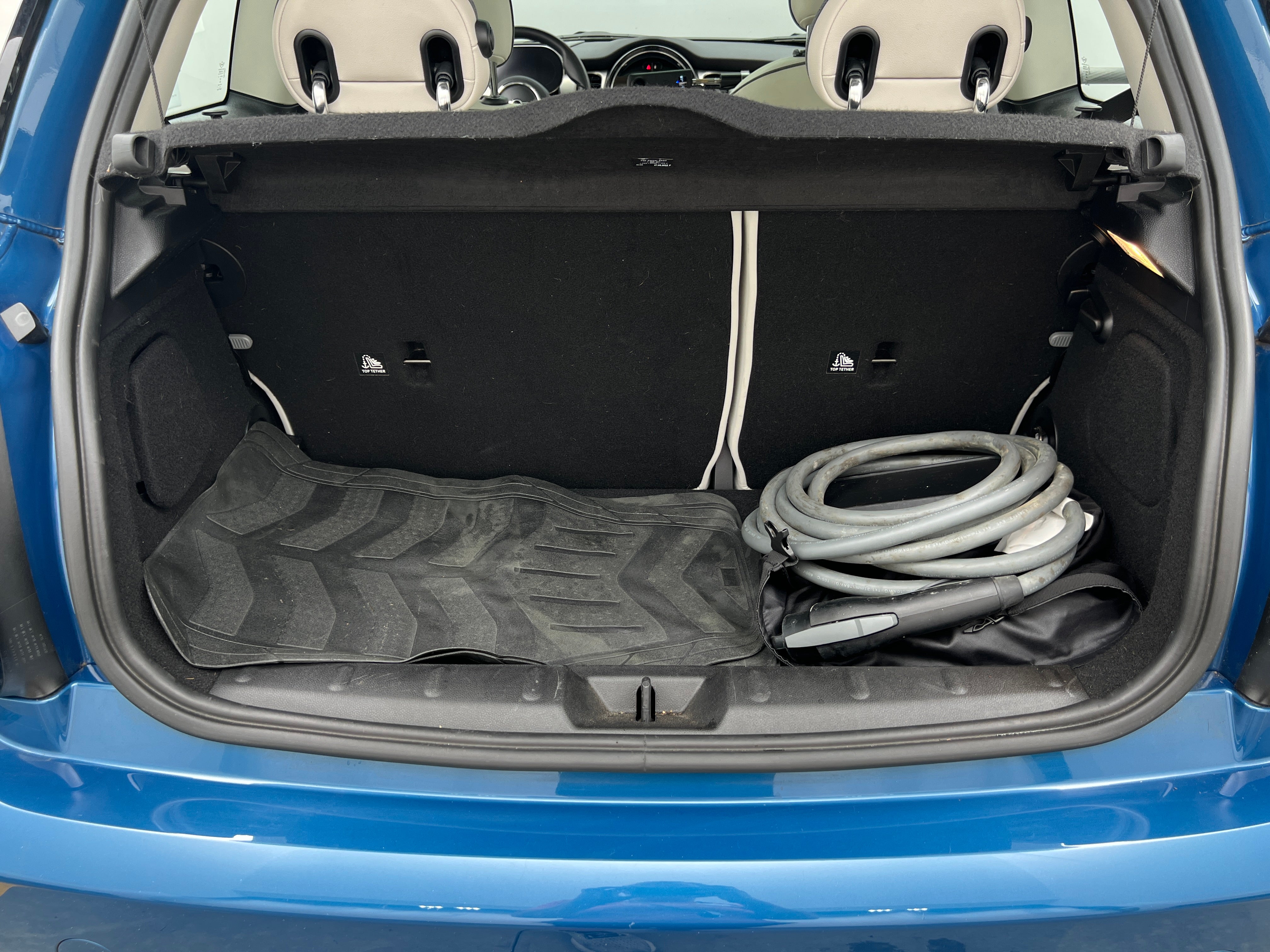 2023 MINI Cooper Hardtop SE 6