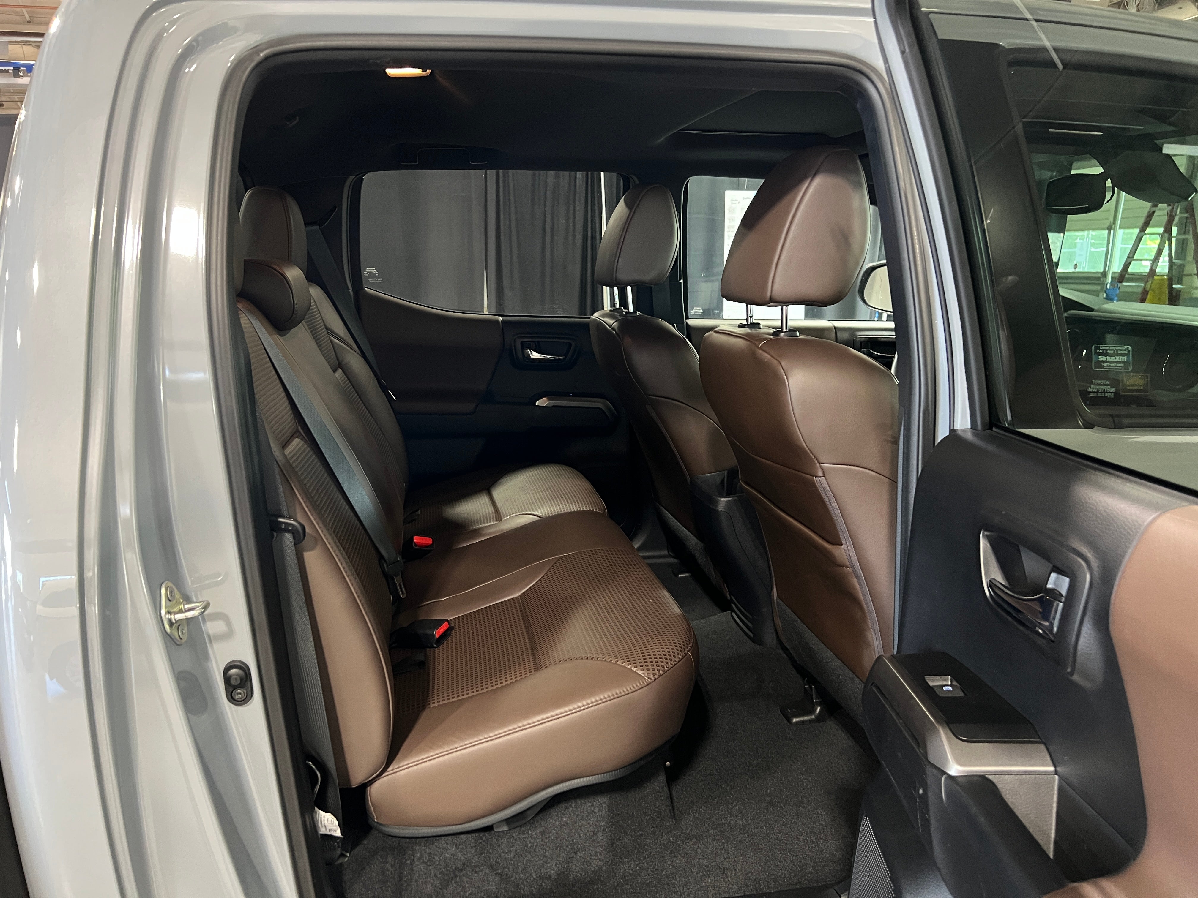 2019 Toyota Tacoma Limited 5