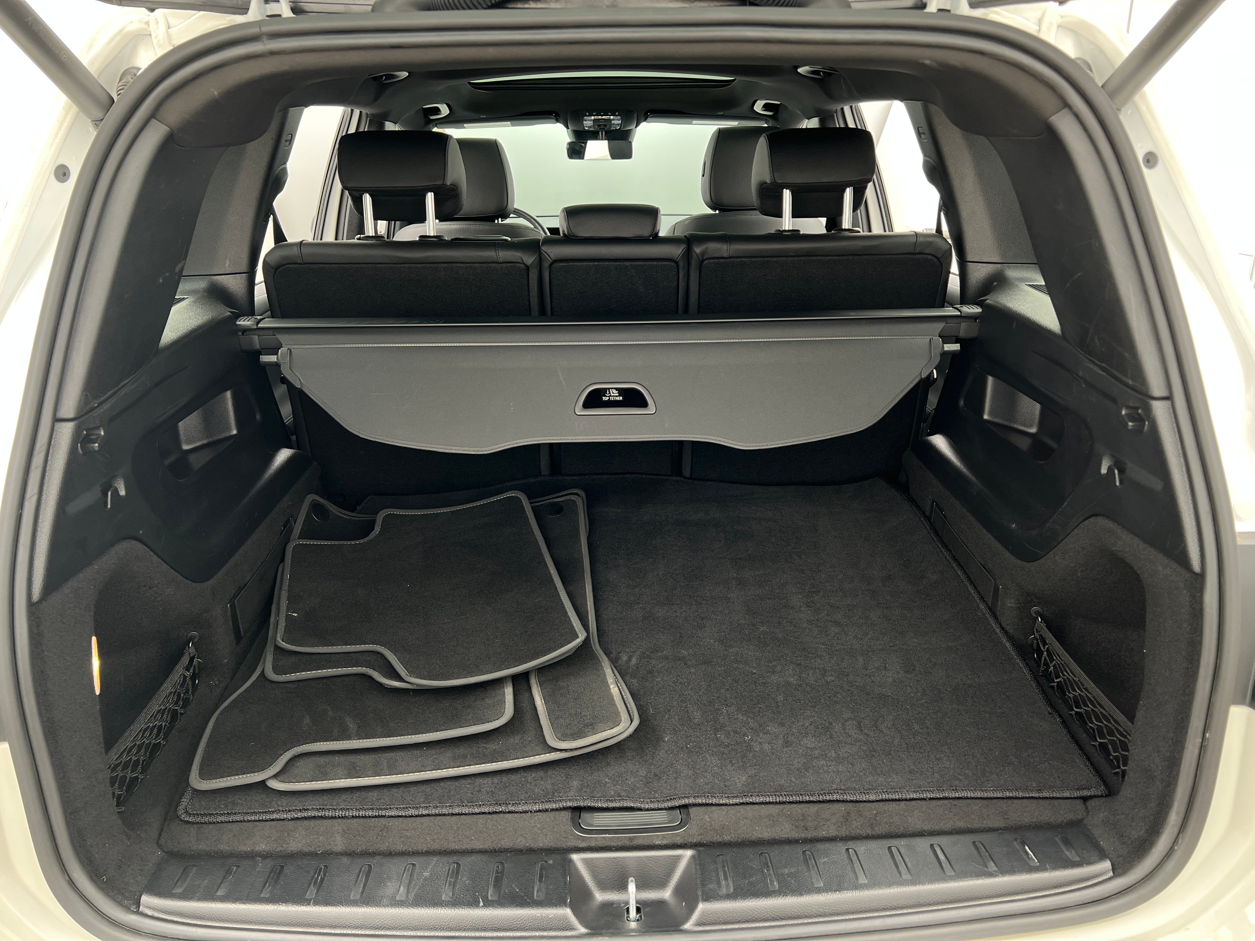 2024 Mercedes-Benz GLB 250 6