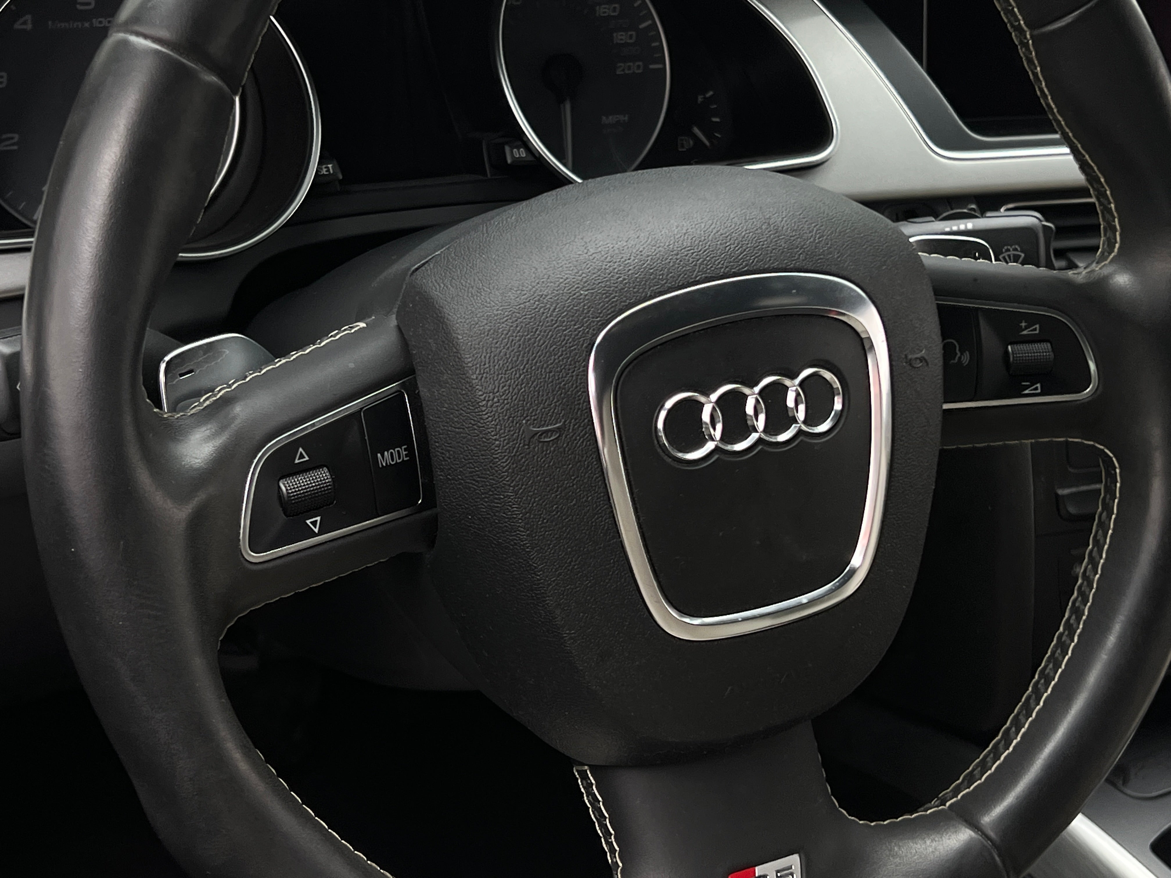 2010 Audi S5  3