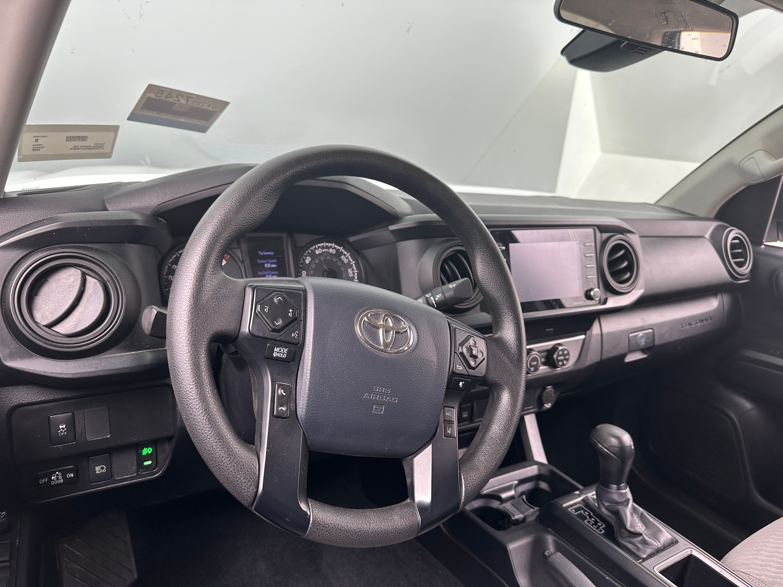 Thumbnail: 2020 Toyota Tacoma - 3