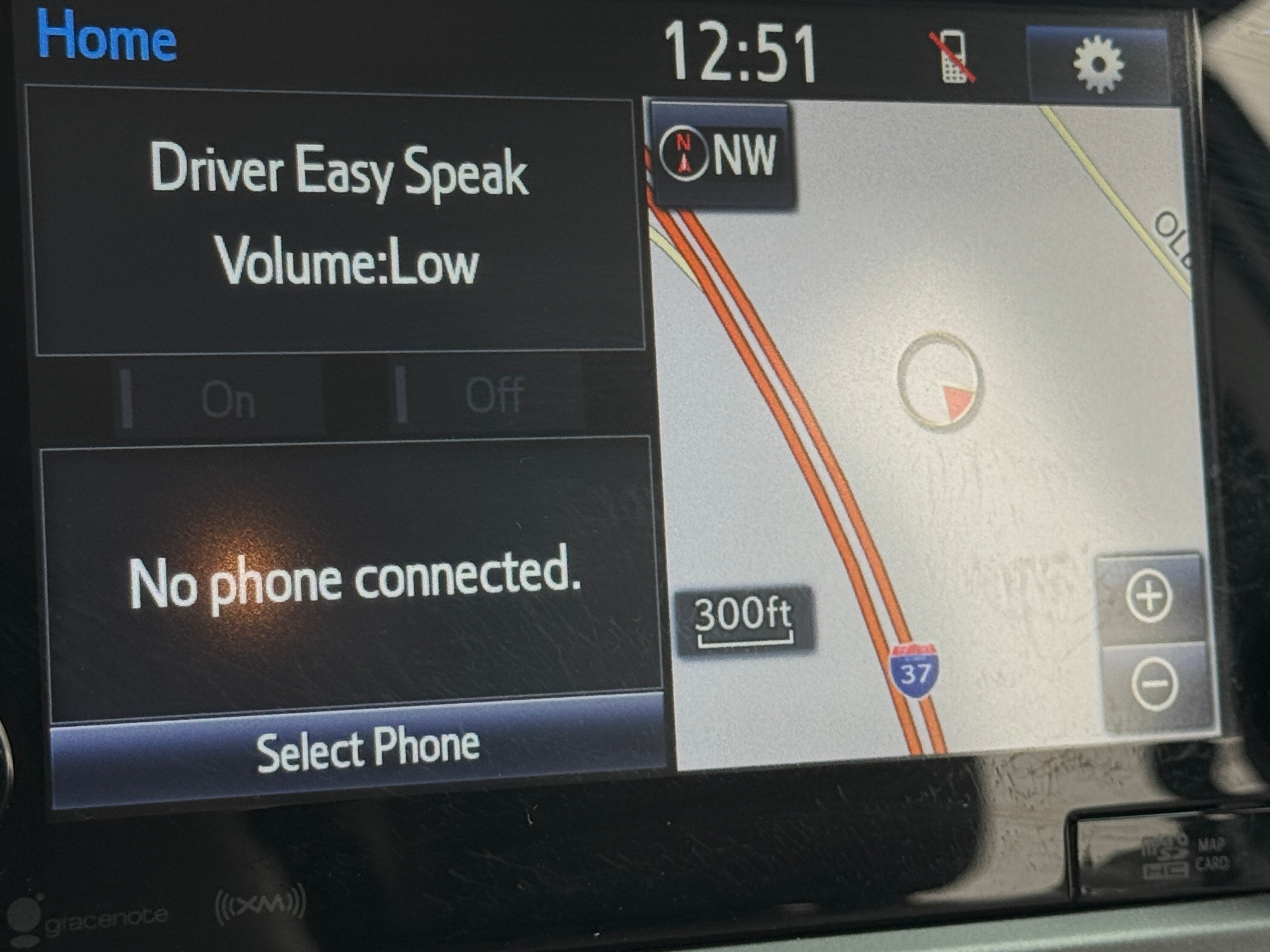 2017 Toyota Sienna XLE 3