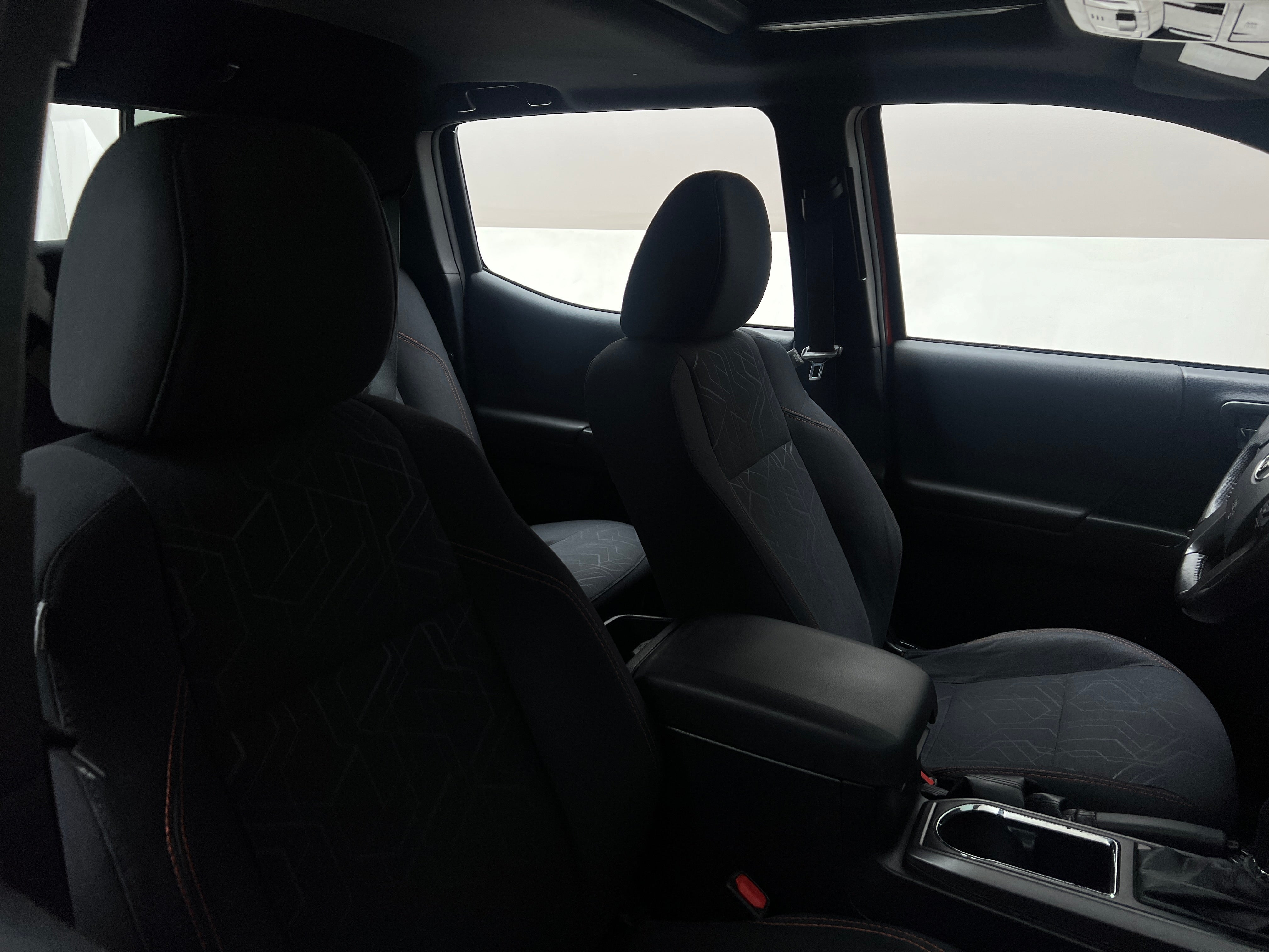 2017 Toyota Tacoma TRD Sport 2