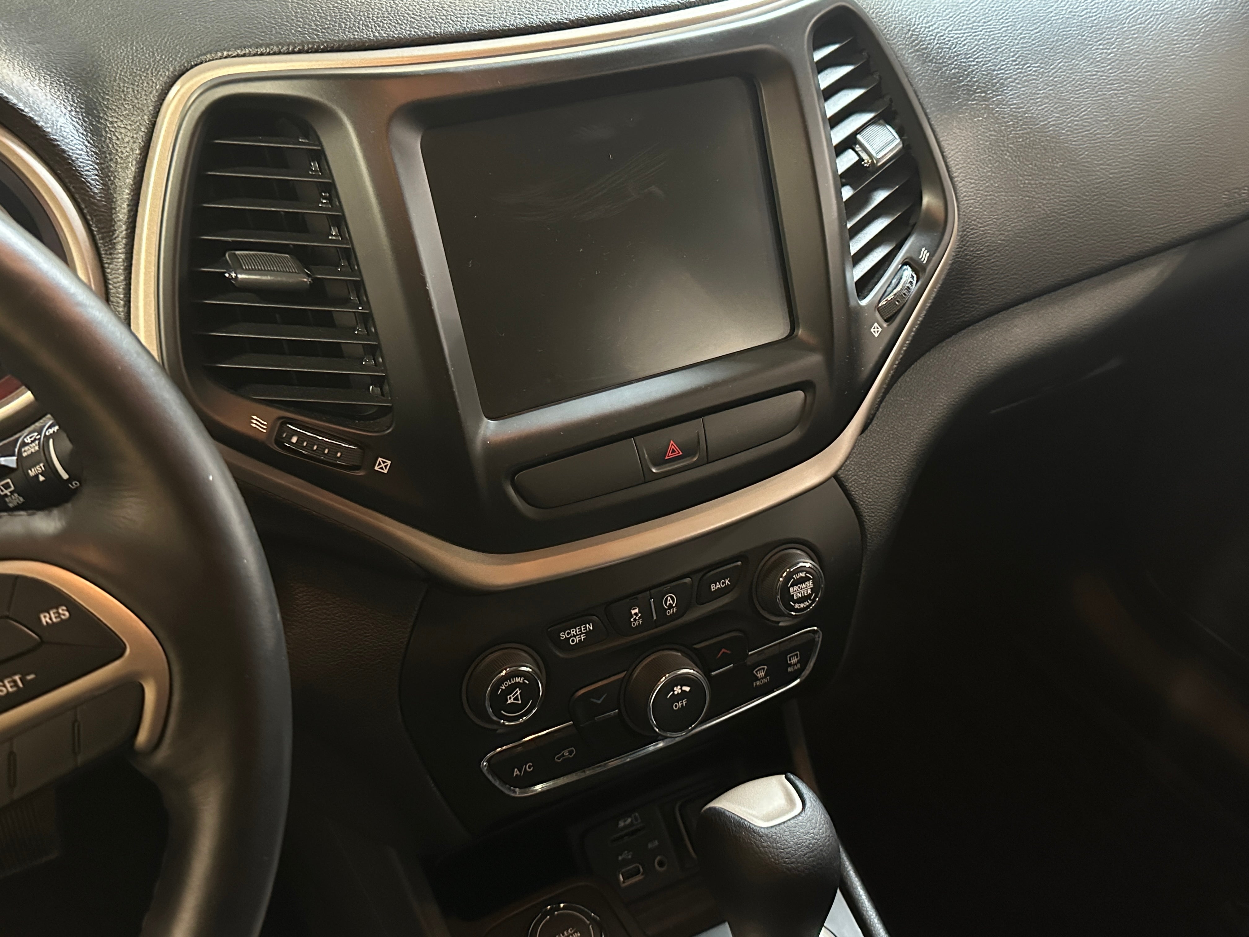 2016 Jeep Cherokee Latitude 4