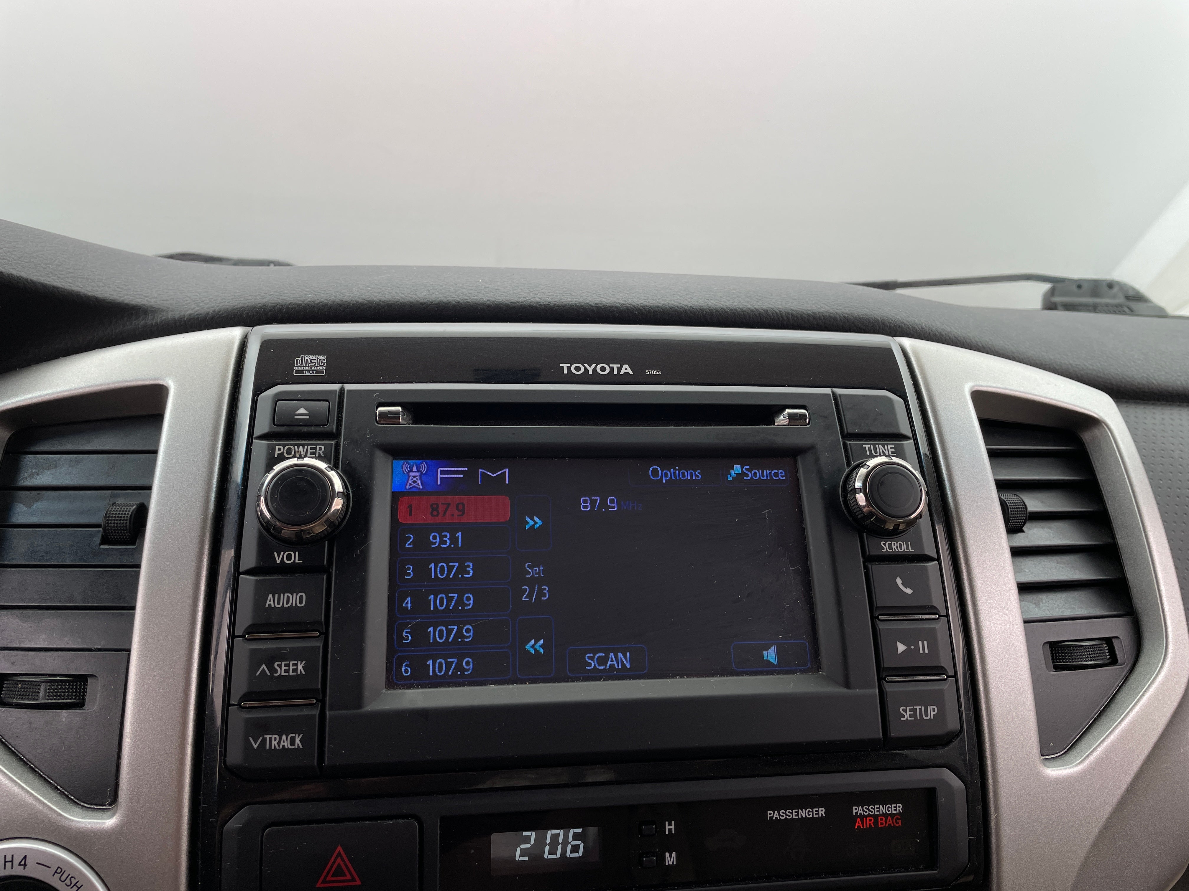 2013 Toyota Tacoma  3