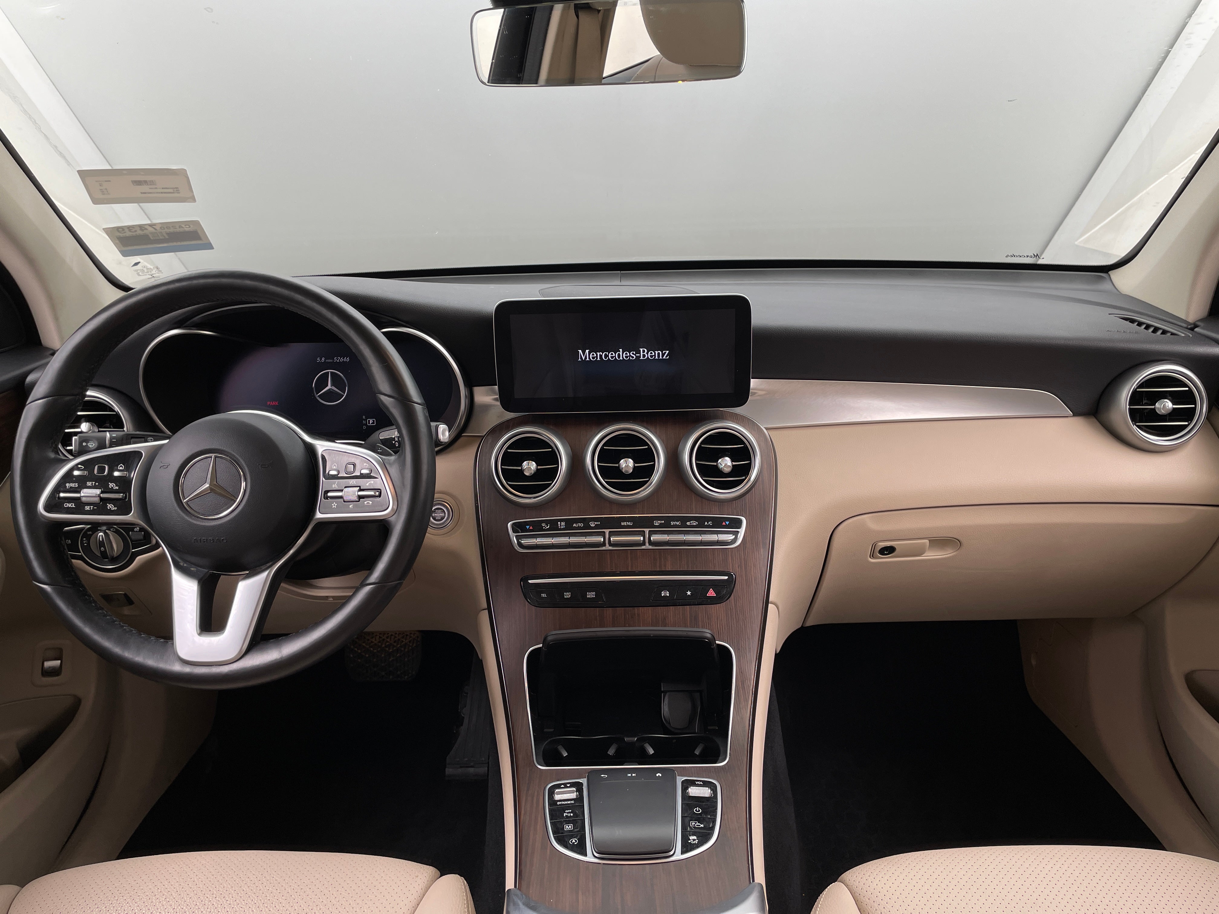 2022 Mercedes-Benz GLC 300 3