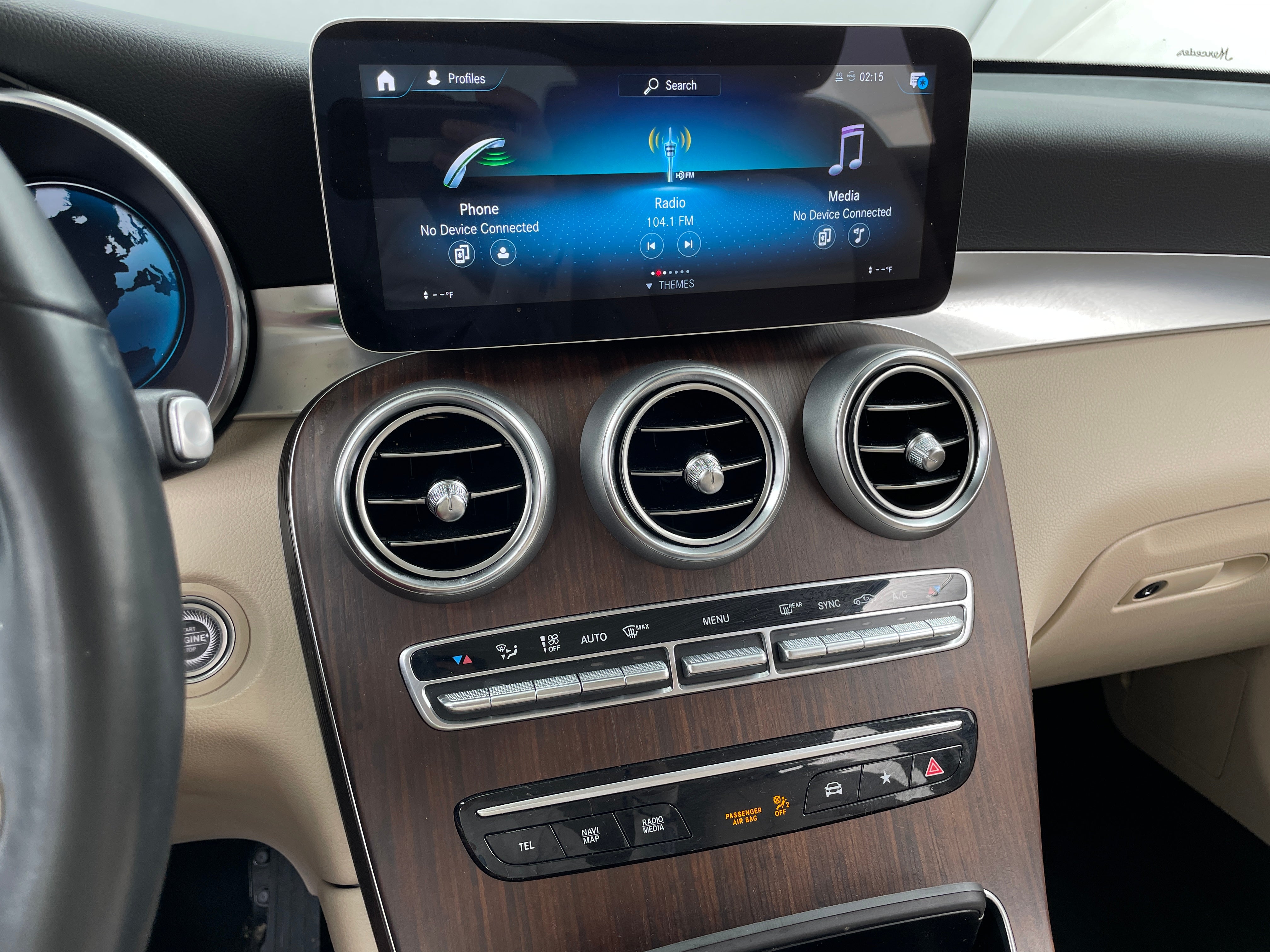 2022 Mercedes-Benz GLC 300 4