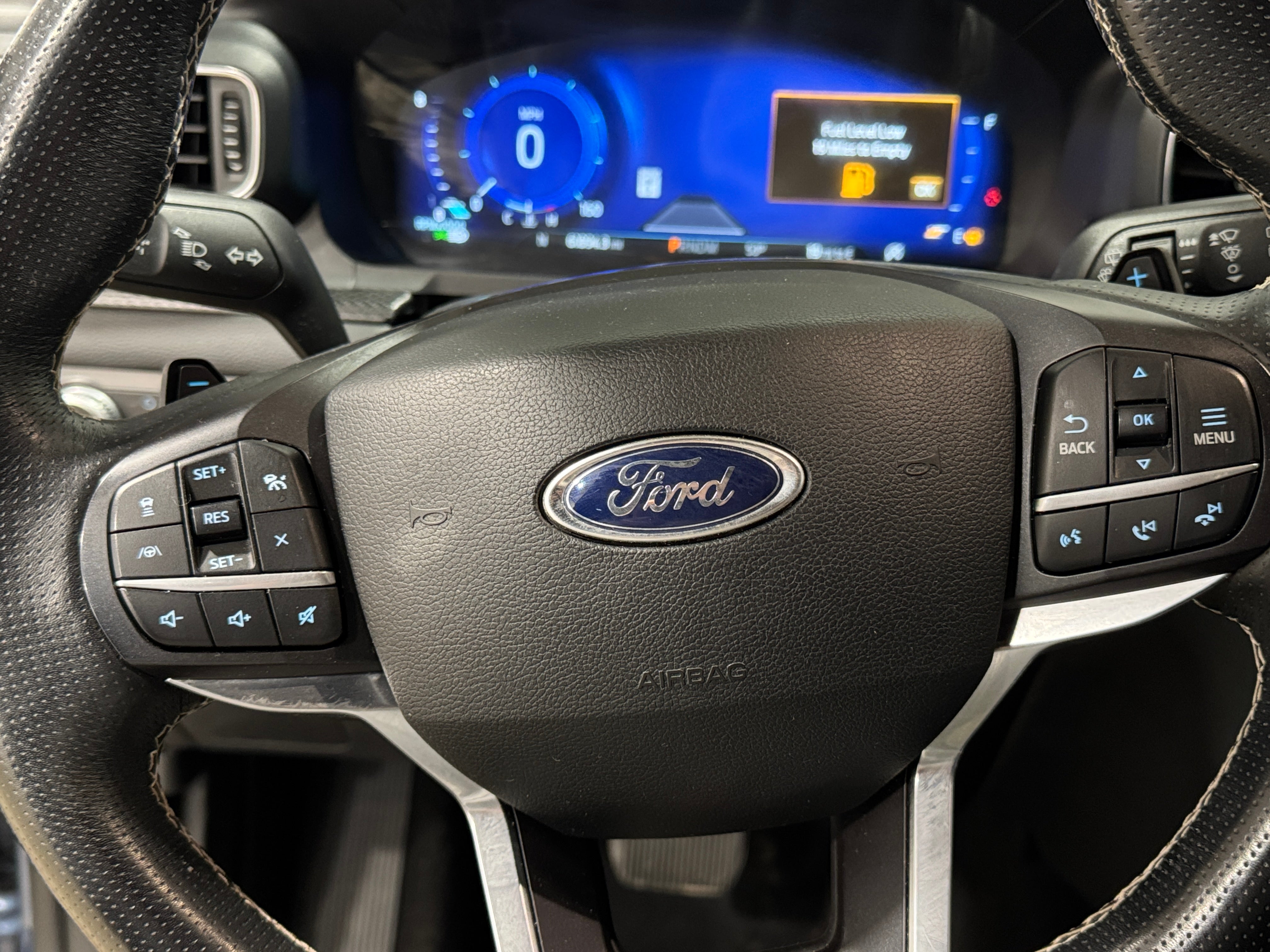 2020 Ford Explorer ST 4