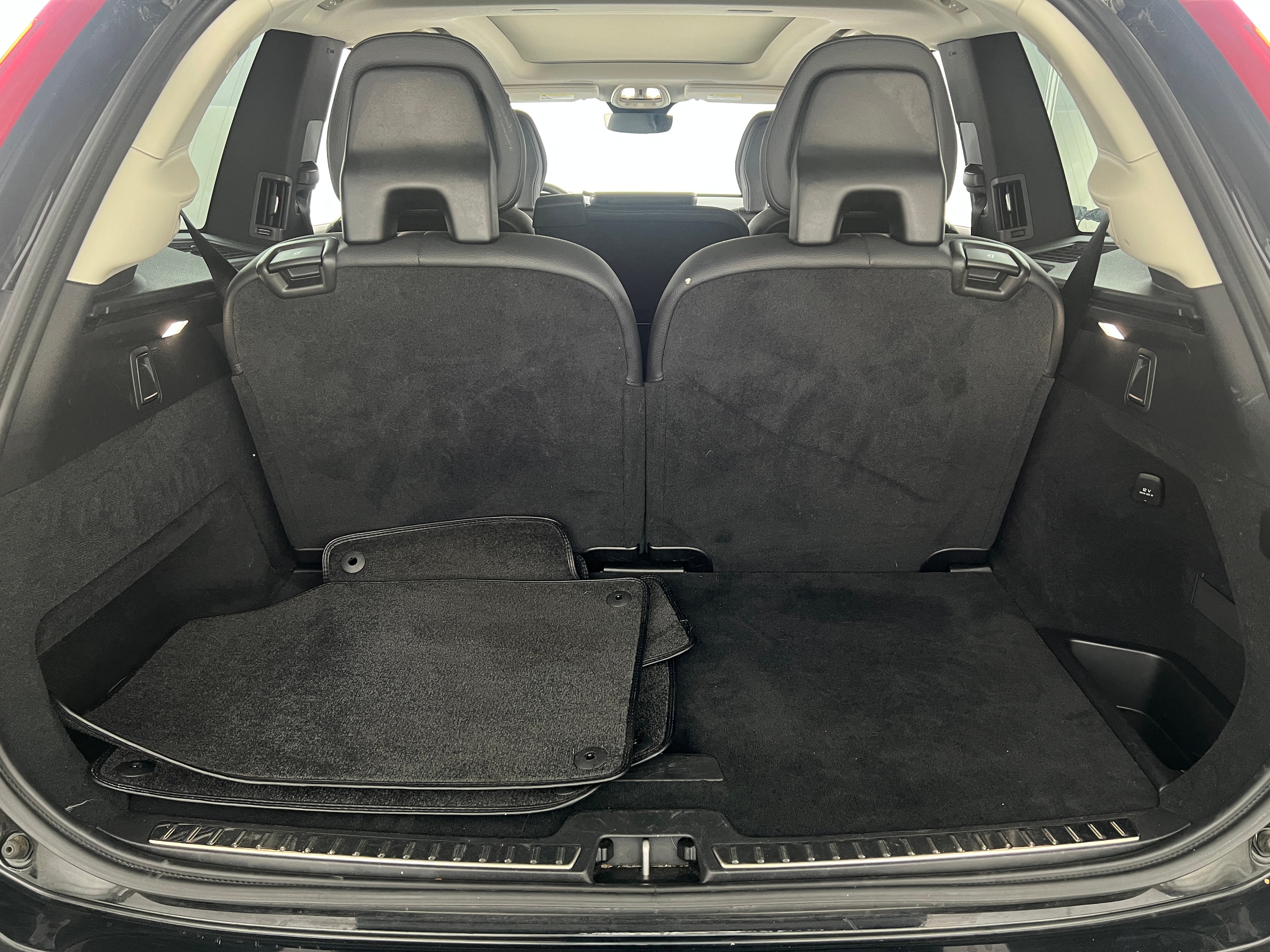 2023 Volvo XC90 B6 Plus 6