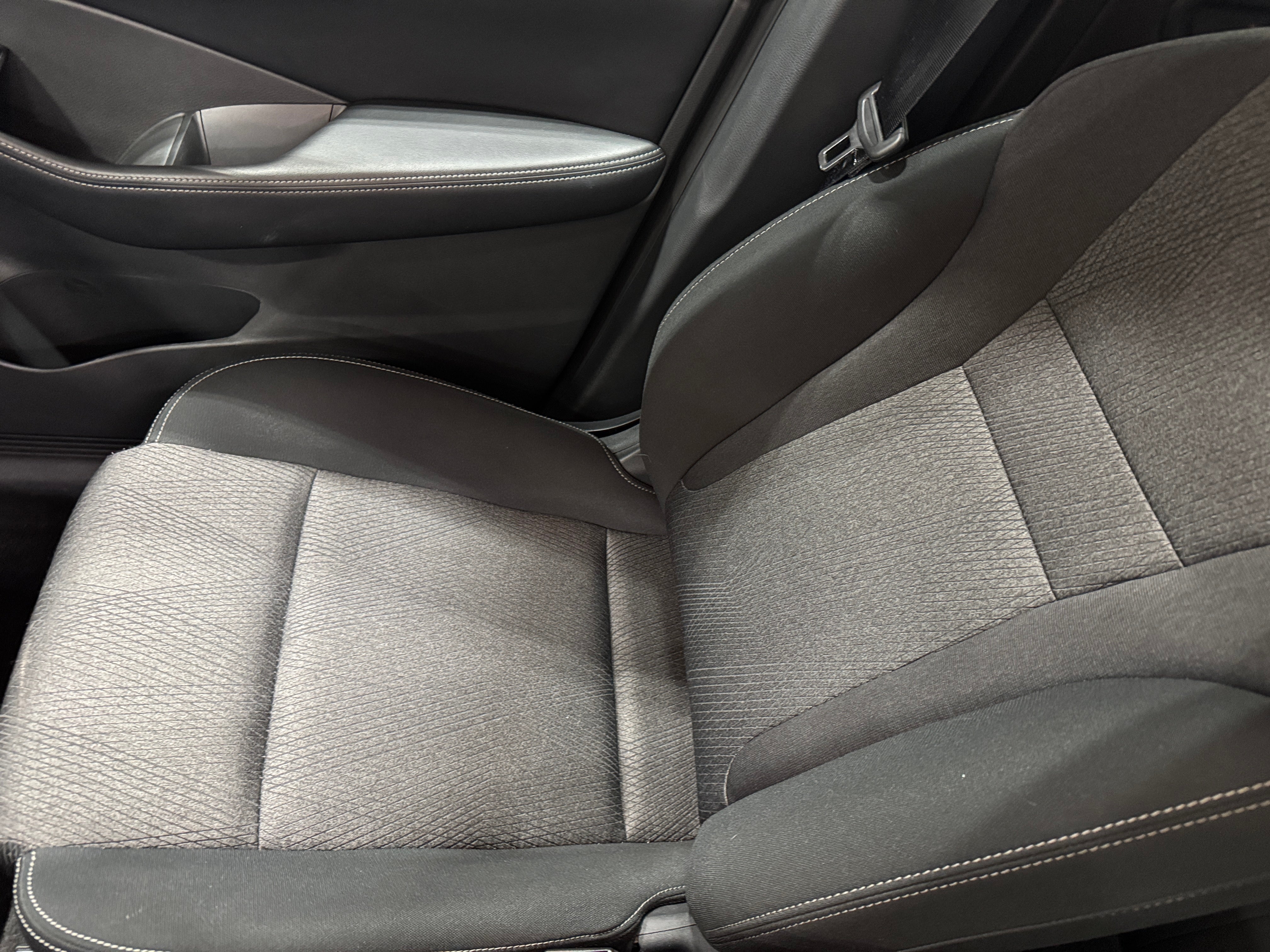 2024 Nissan Rogue SV 2