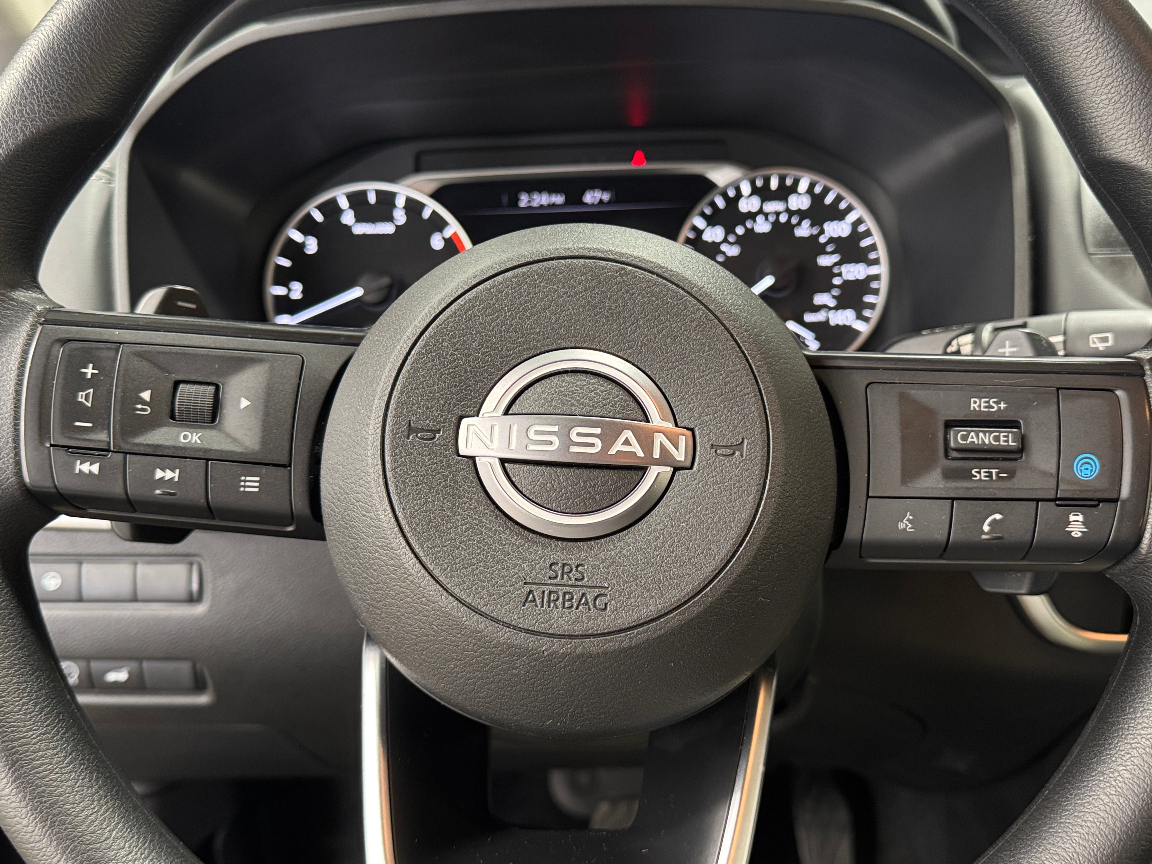 2024 Nissan Rogue SV 5