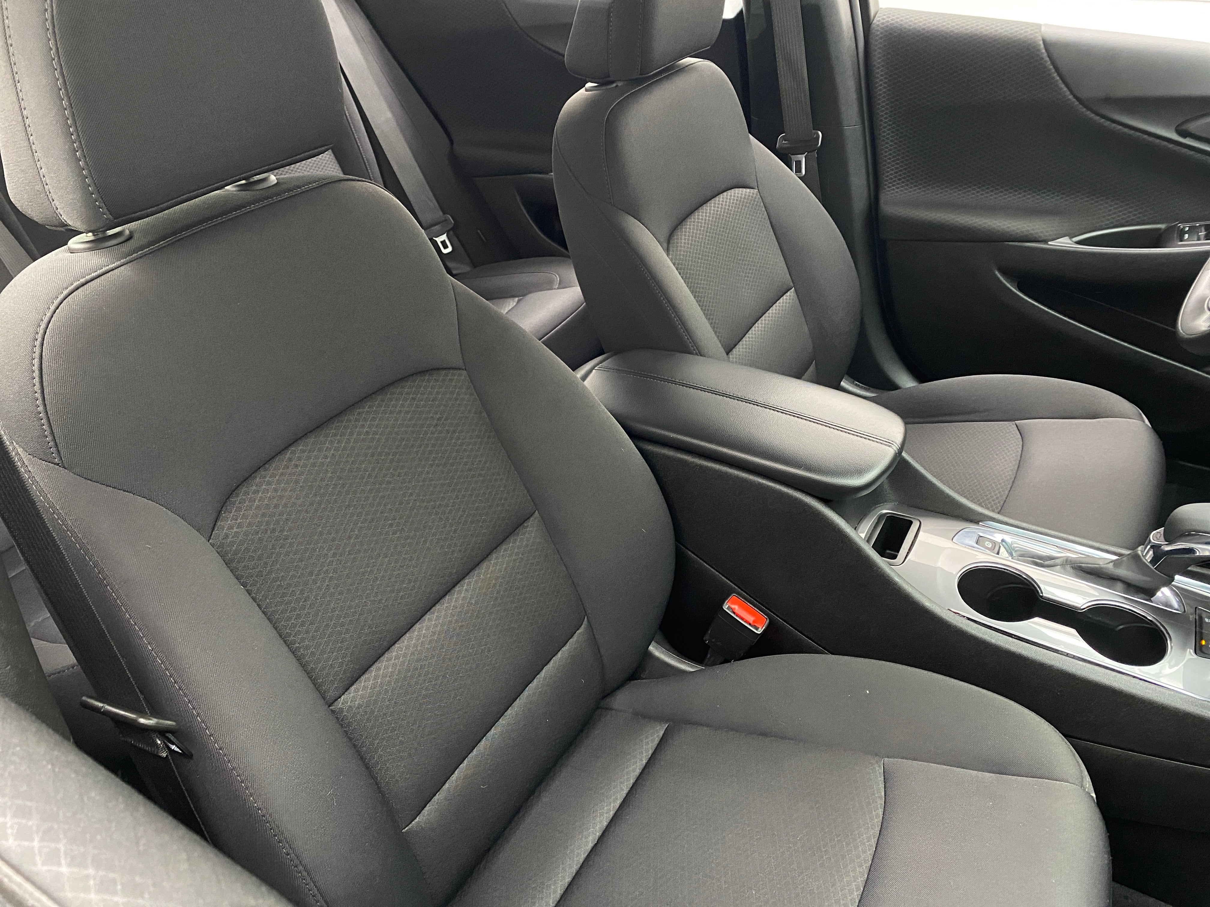 2023 Chevrolet Malibu LT 2