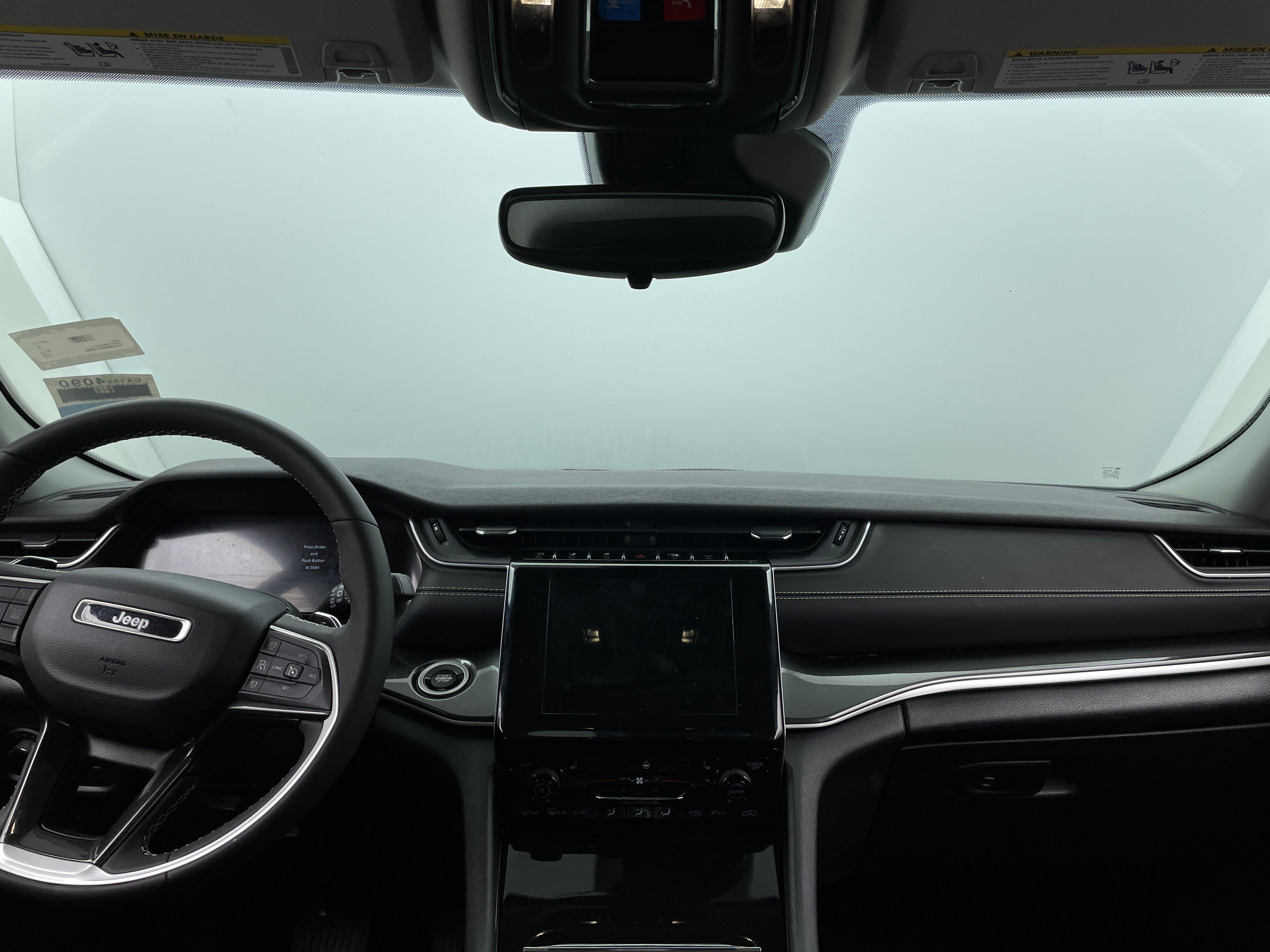 2023 Jeep Grand Cherokee L Laredo 3