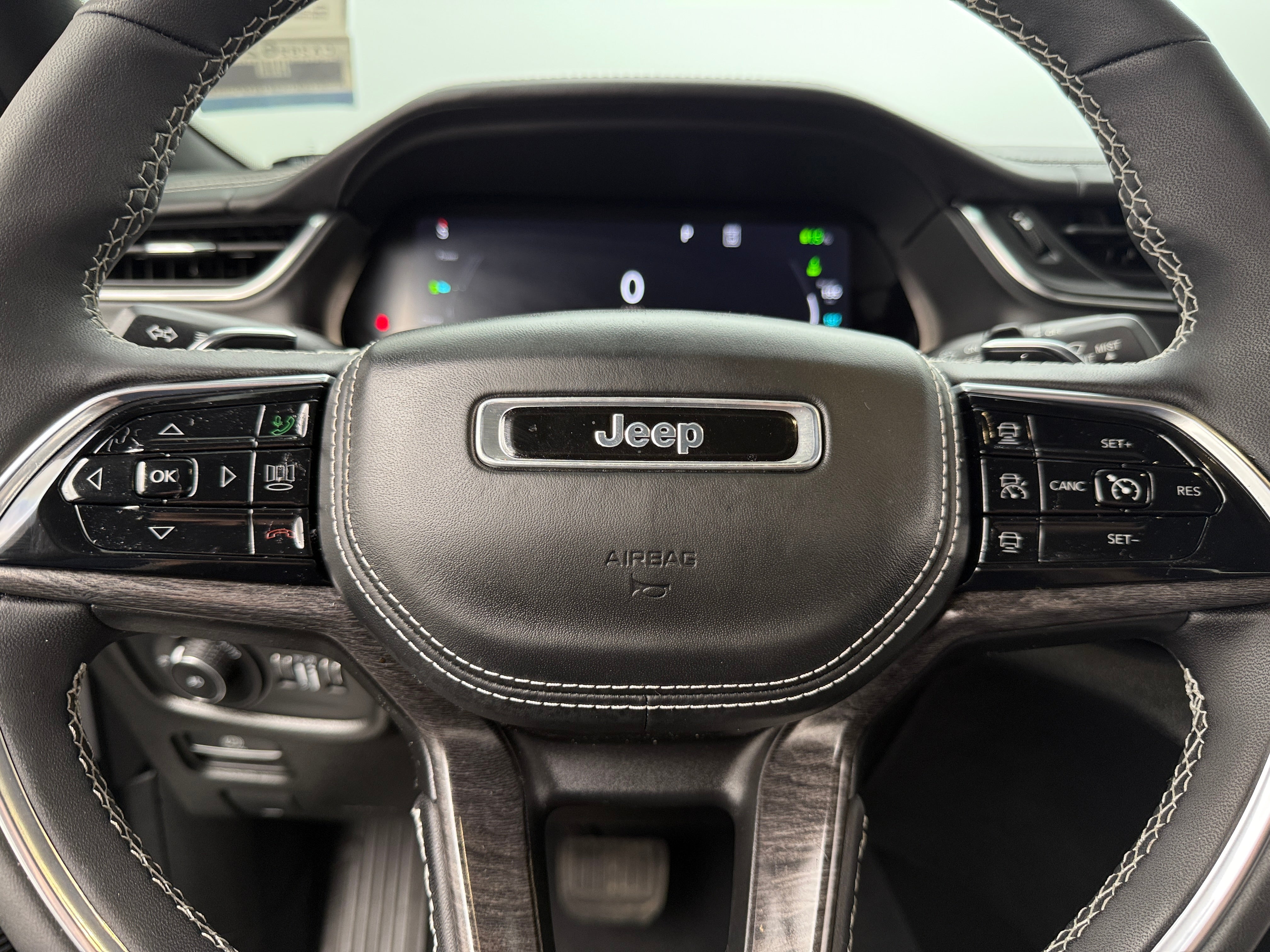 2023 Jeep Grand Cherokee Overland 4xe 4
