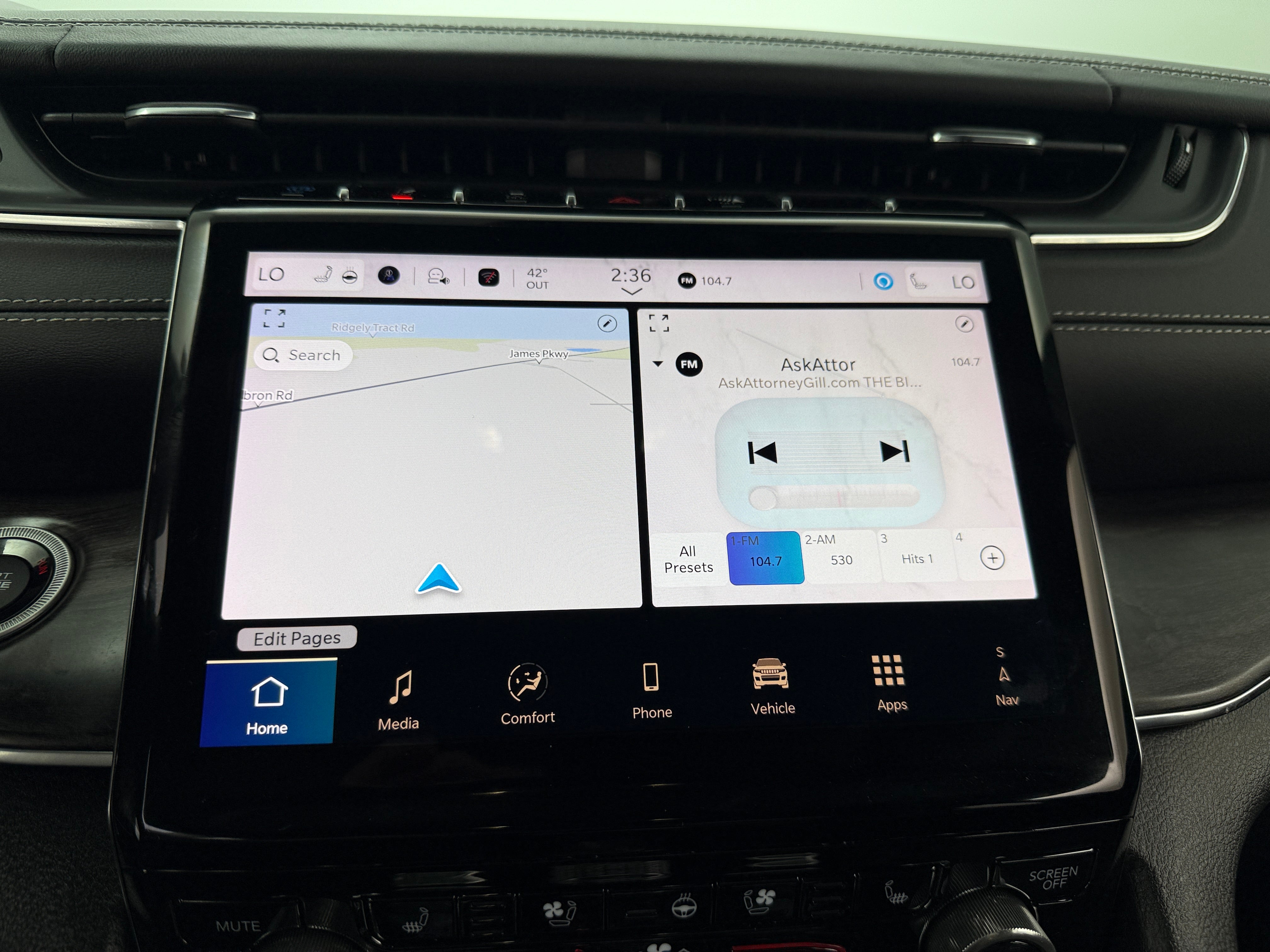 2023 Jeep Grand Cherokee Overland 4xe 3